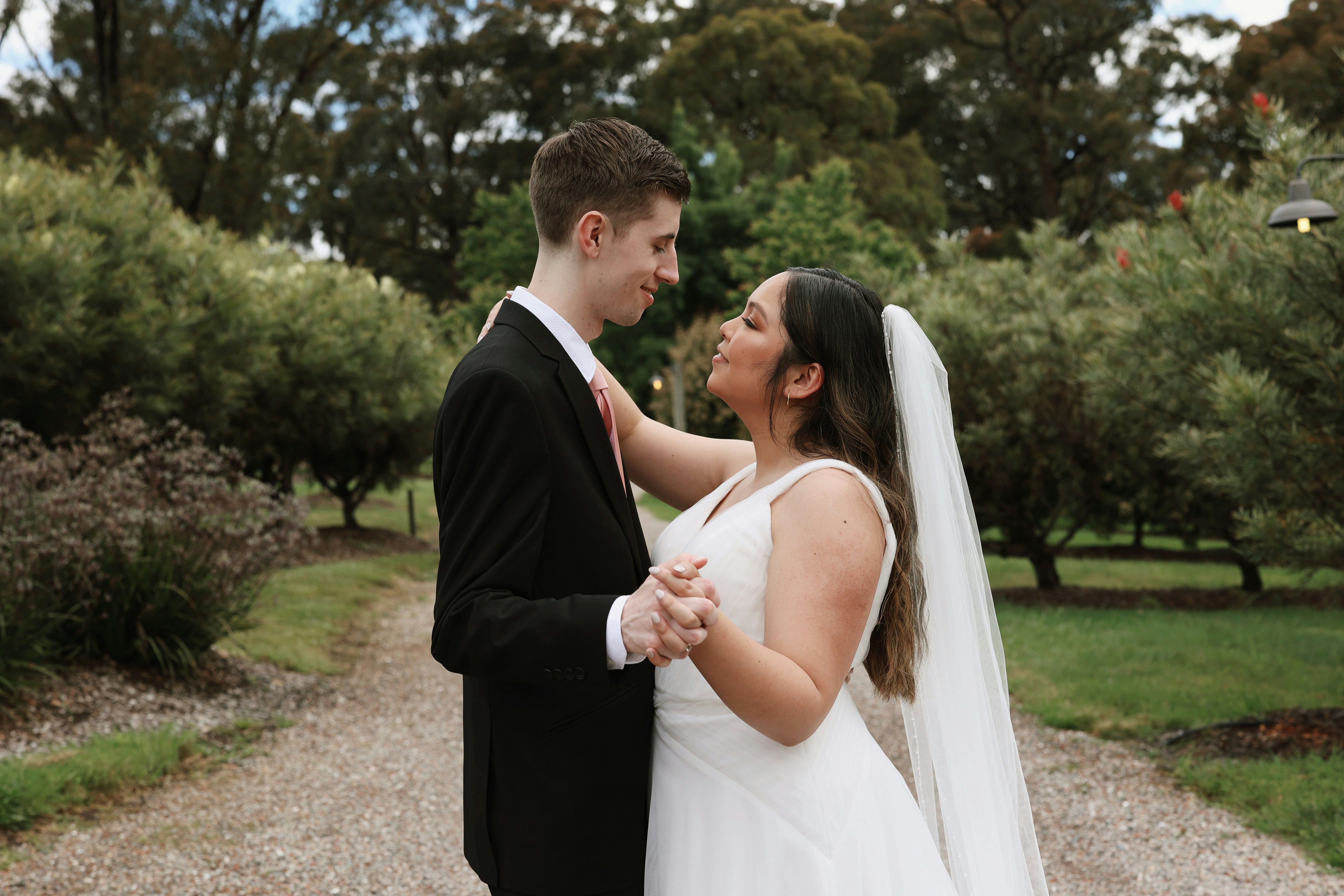 Lara & Mckinley Wedding photos