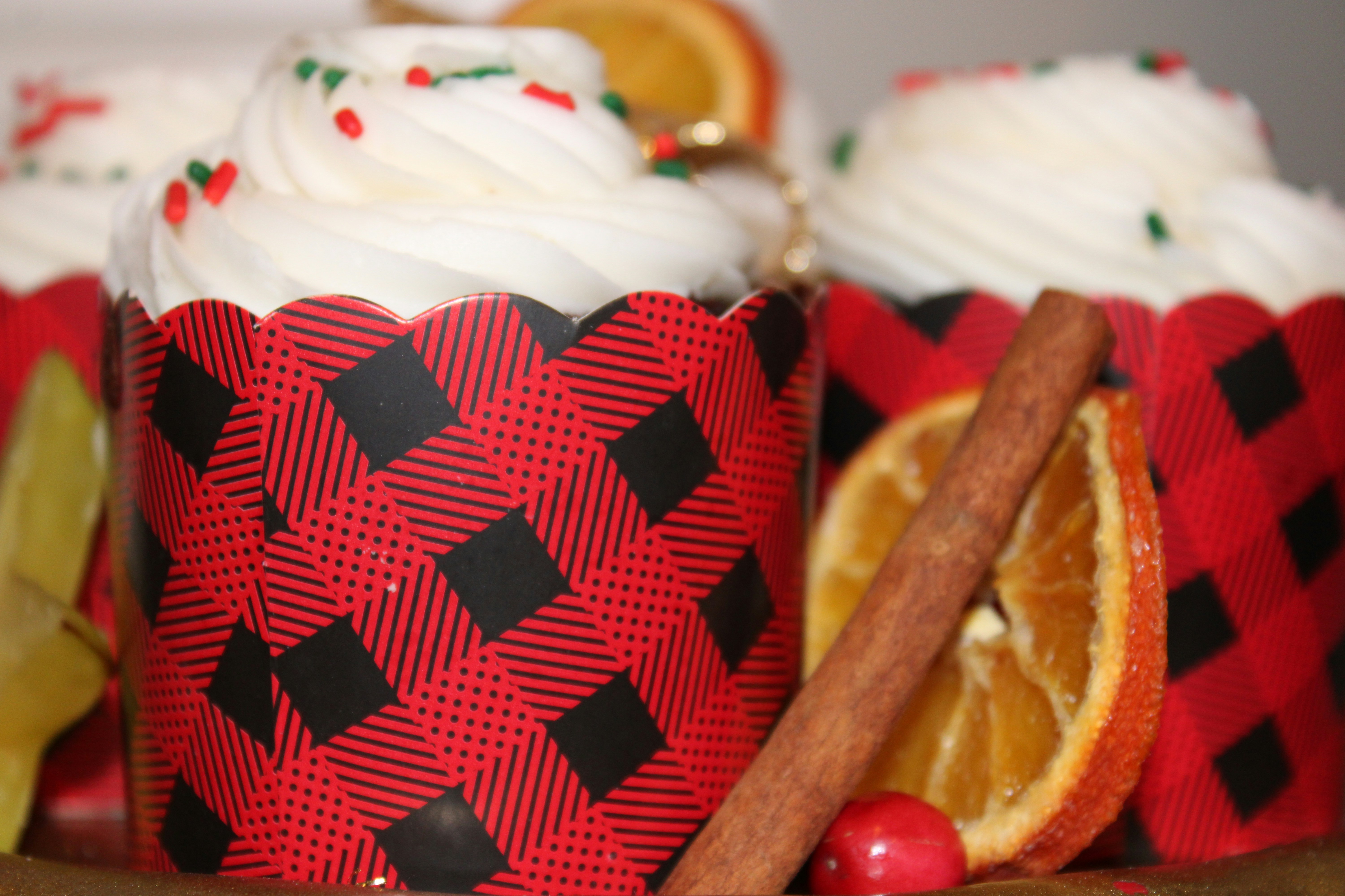 Handcrafted Holiday Cupcake