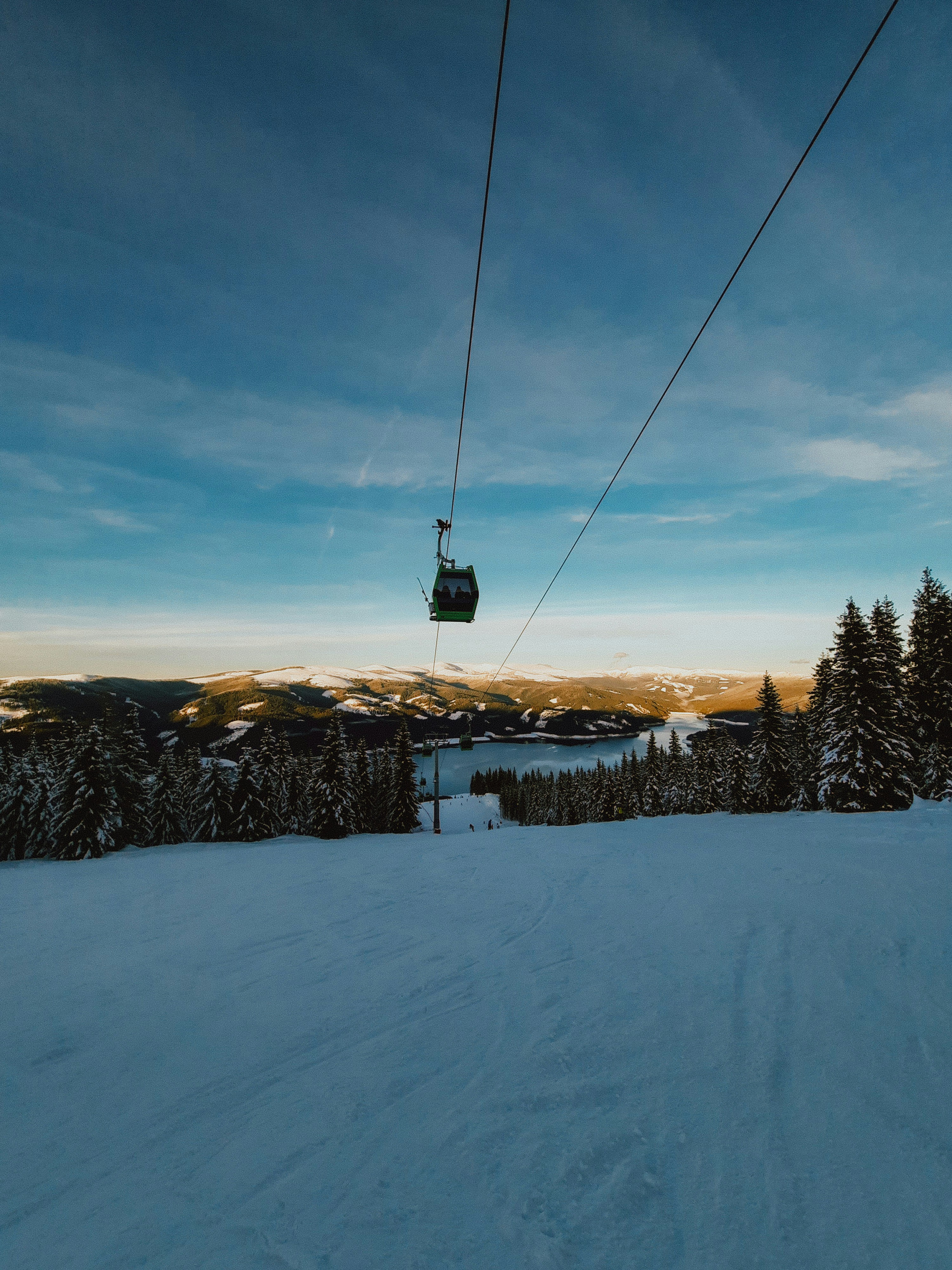 Photo by luisgherasim