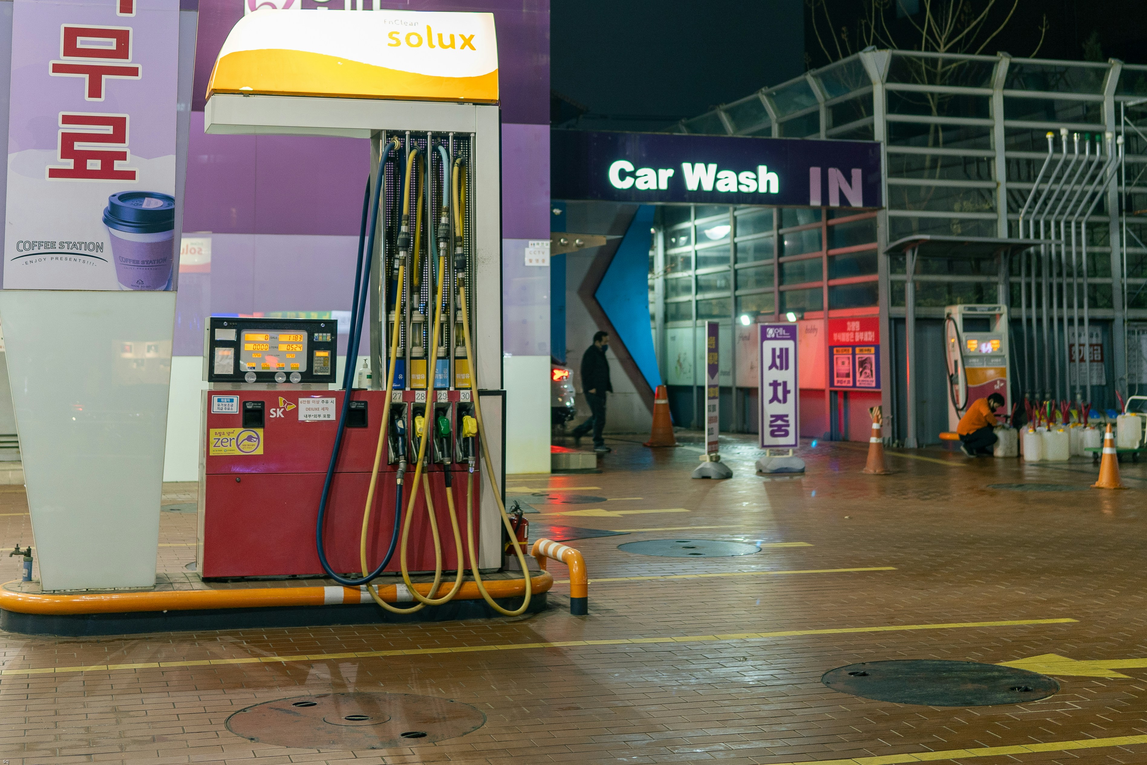 Where Can I Charge My Electric Car? A Practical 2025 Guide