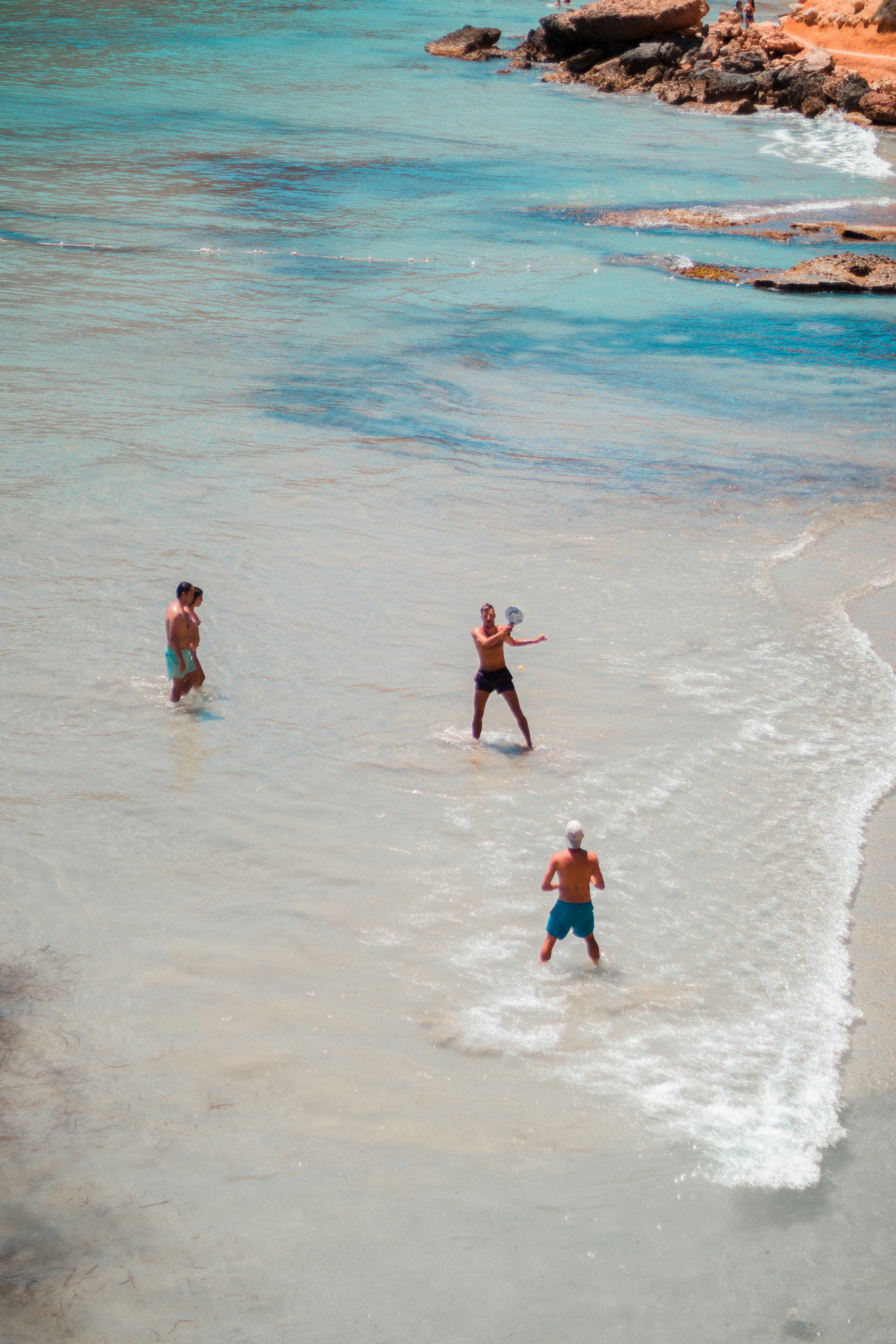 Photo by valentinlacoste