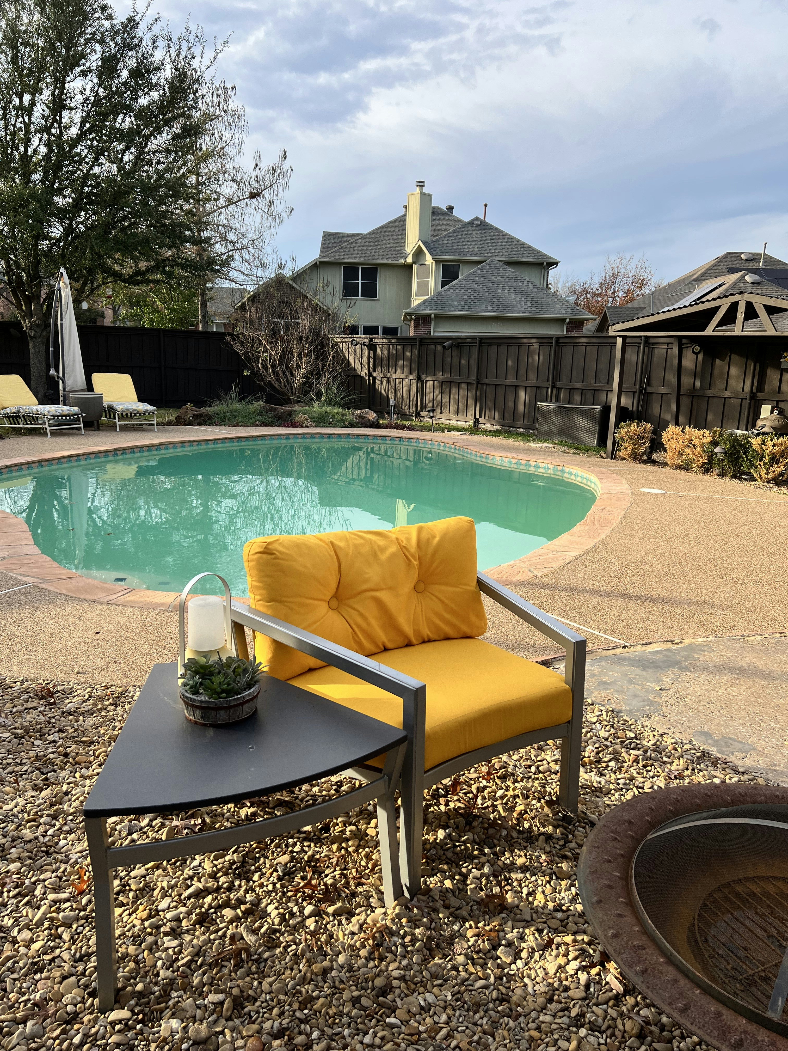 outdoor whirlpool hotel