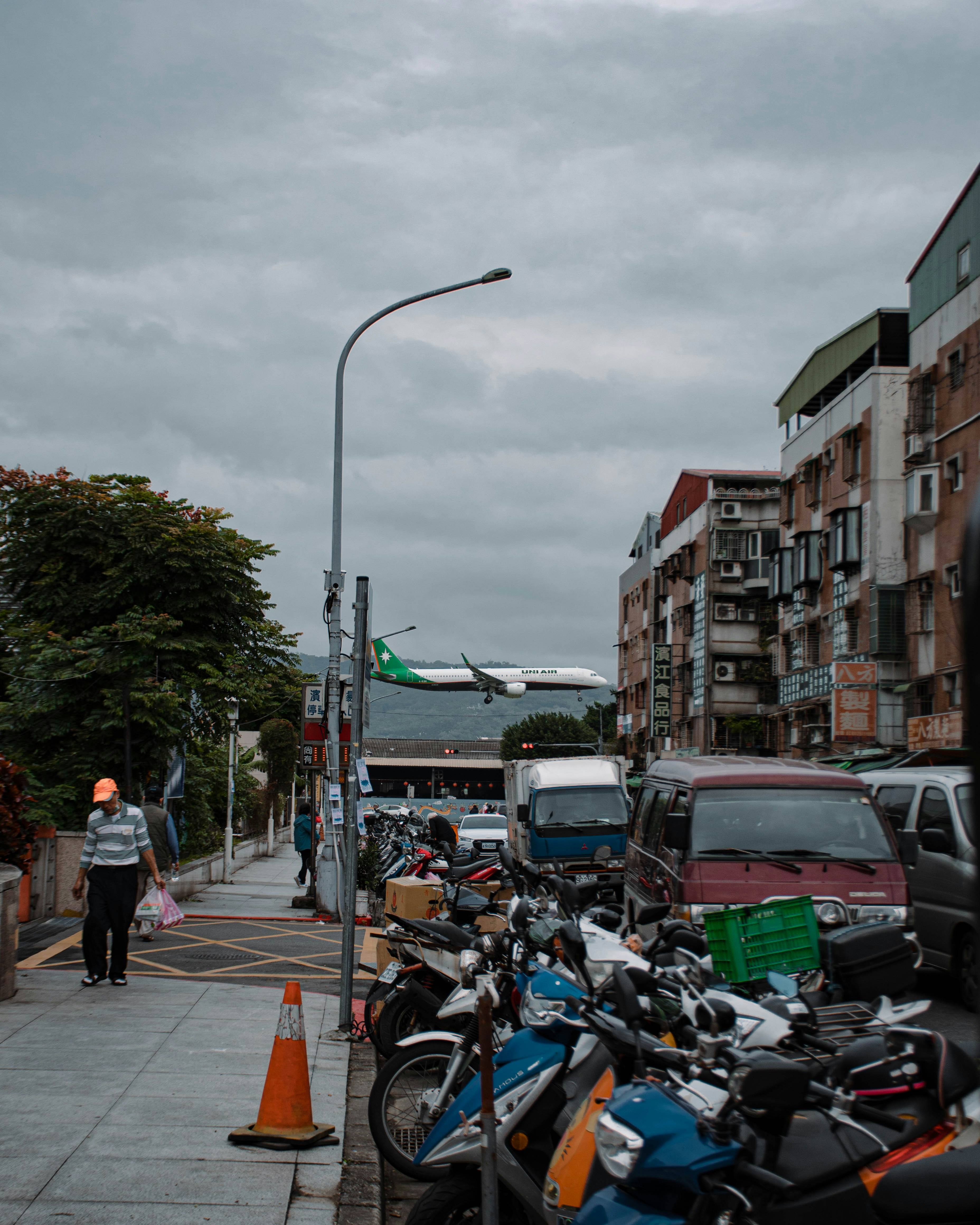 Photo by junhochak