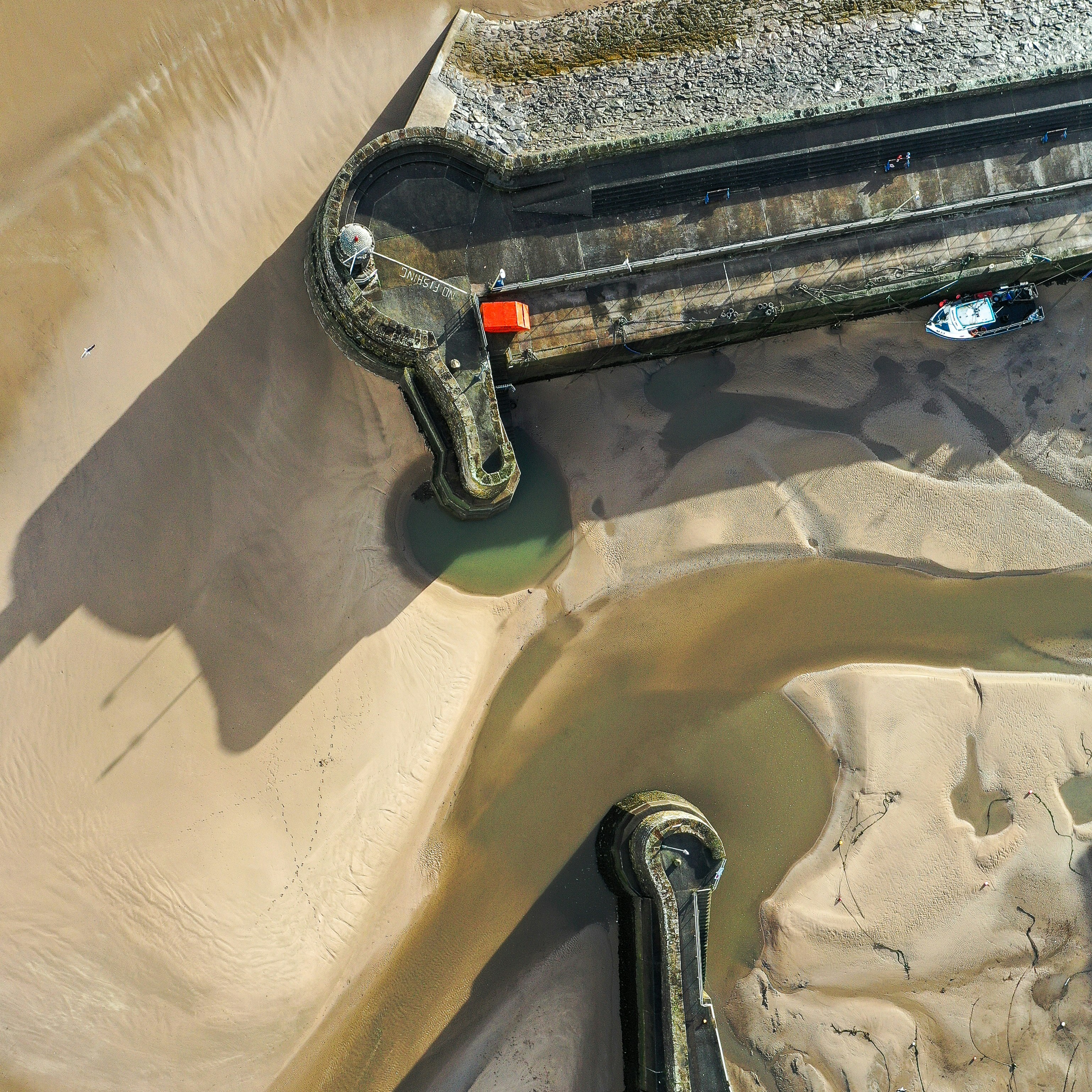 High-powered drying equipment for carpets