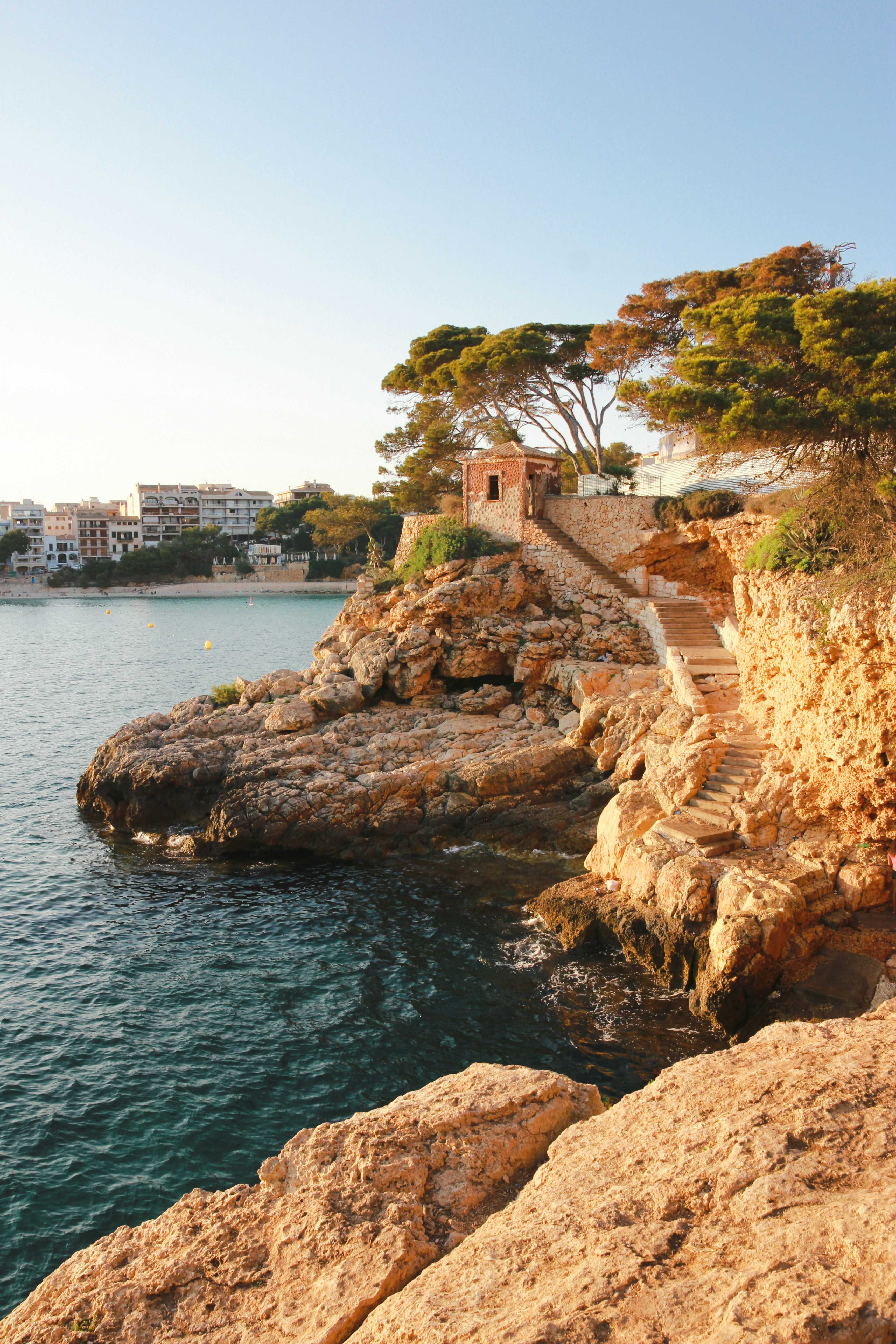 Photo by chelemandini