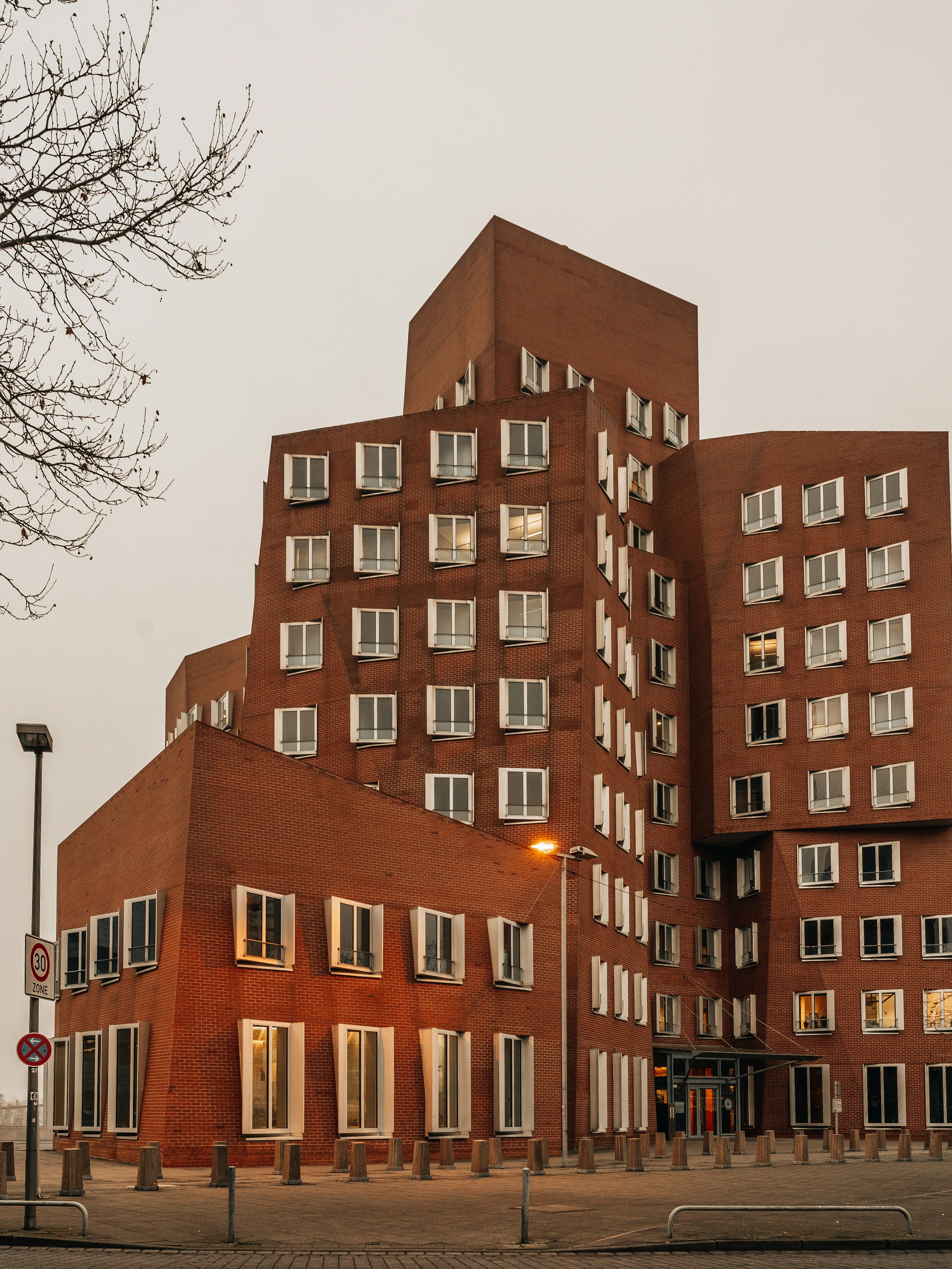 Photo by masoodaslami