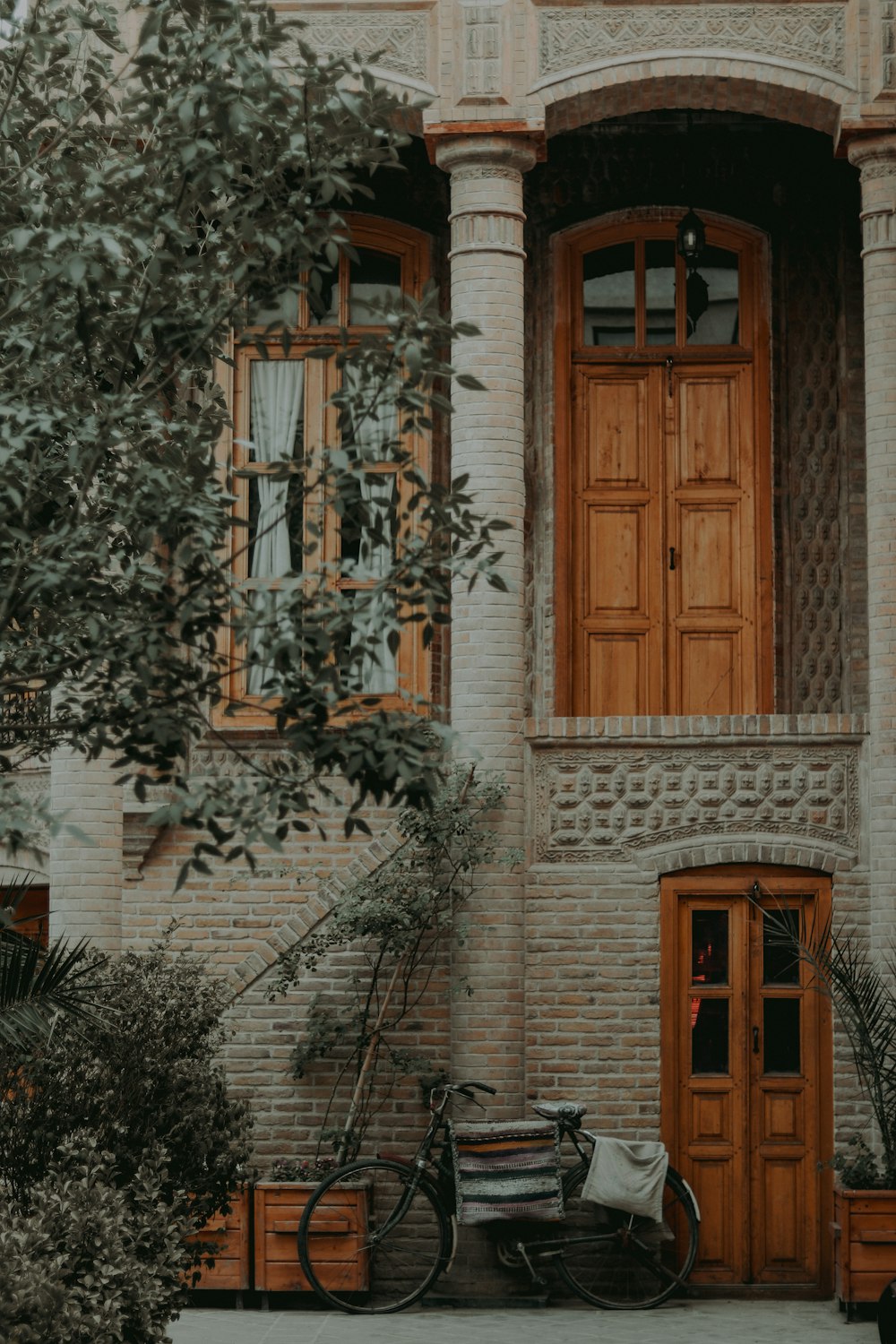 a bicycle parked in front of a building