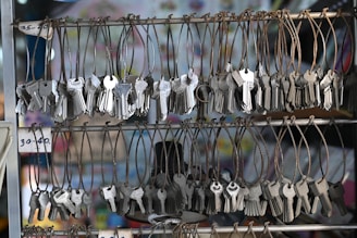 Replacement keys for Australian office furniture: filing cabinets, storage cupboards, desk drawers
