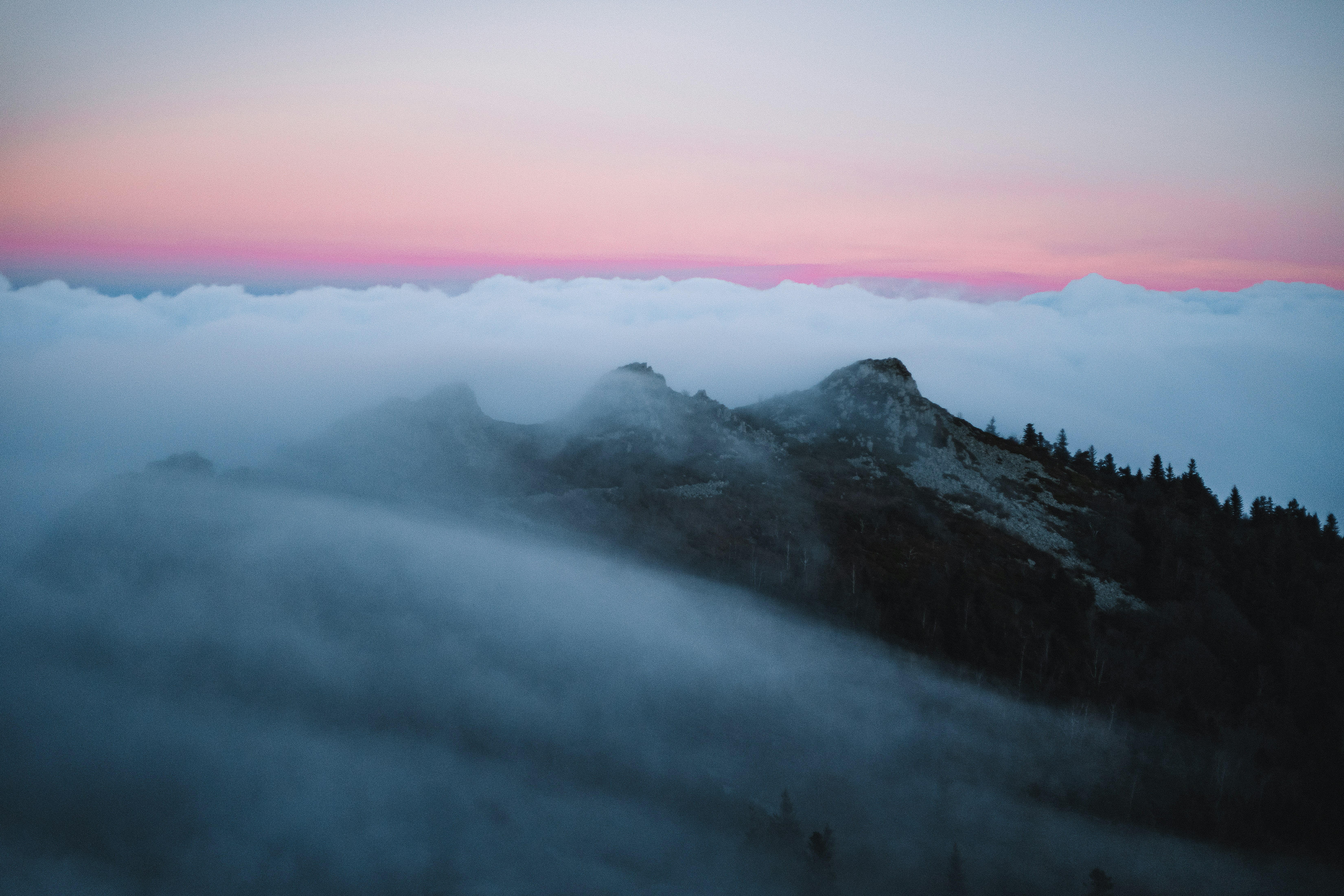 Photo by louisgaudiau