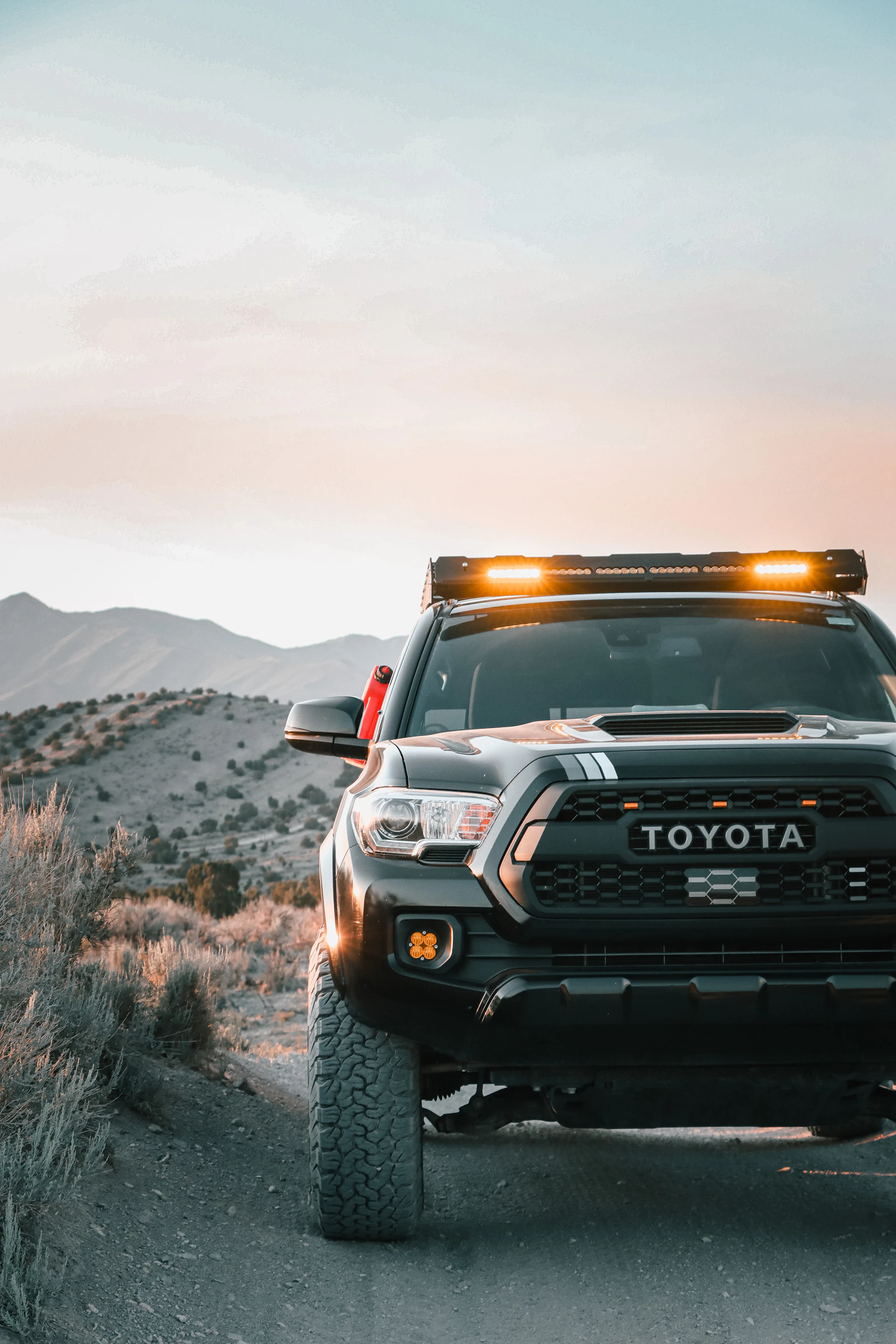 Toyota Tacoma (3rd gen, 2016–2023), editorial reference photo