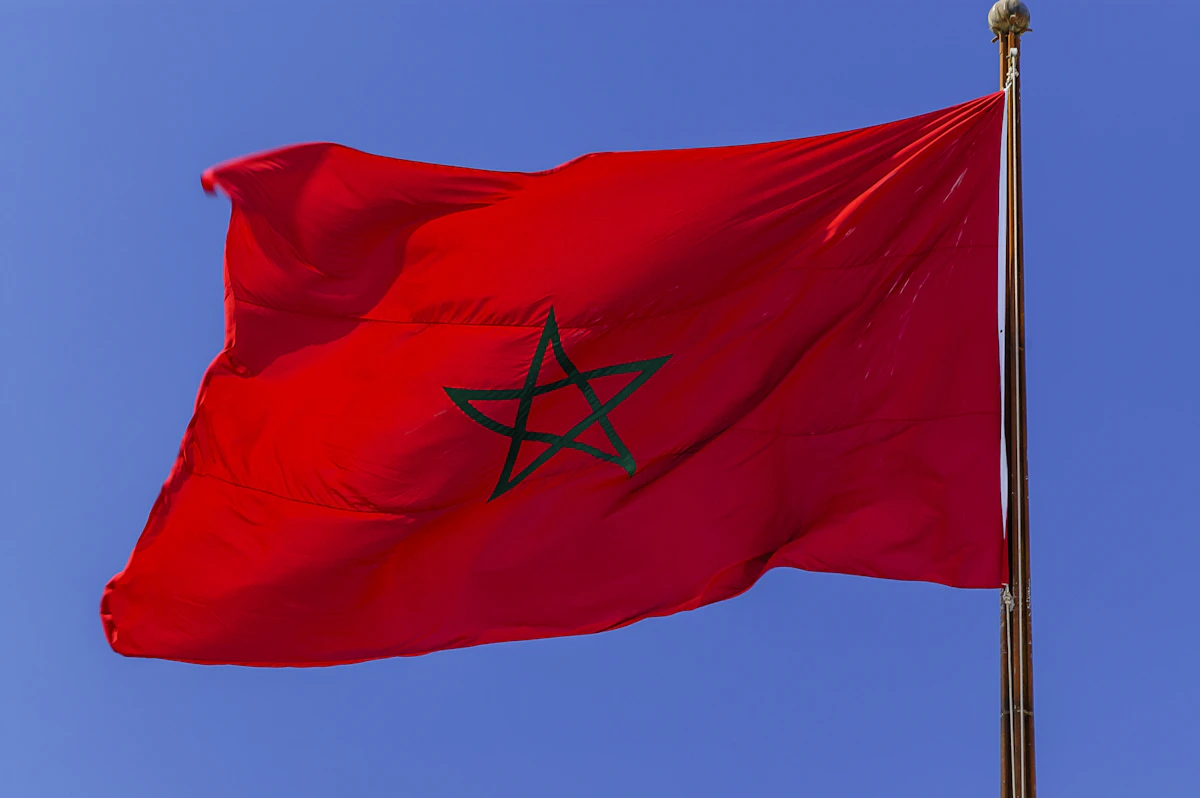 المغرب 2026: مغاربة العالم سيصوّتون بالوكالة، لكنهم يبقون شبه غائبين كمترشحين