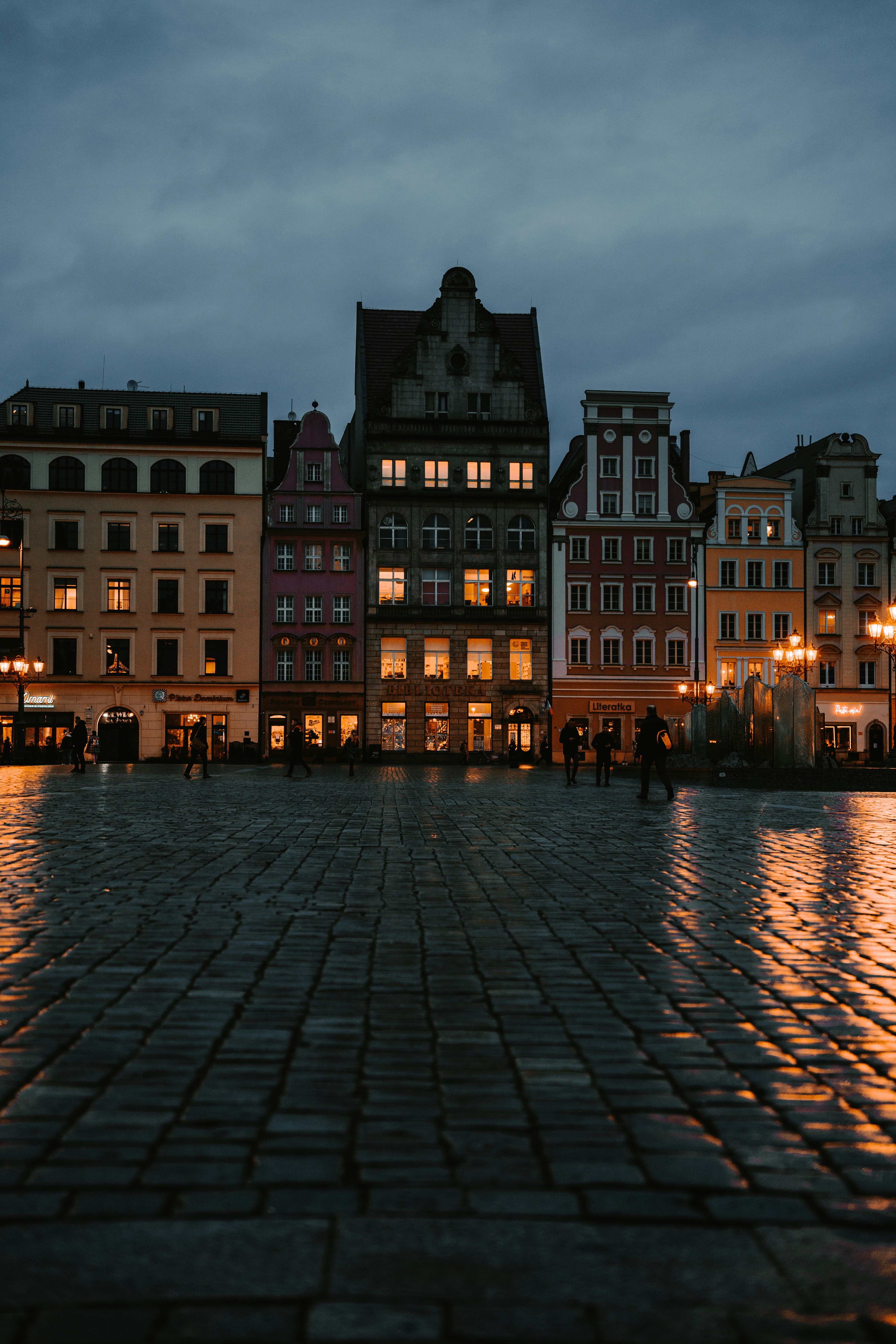 Photo by annahunko