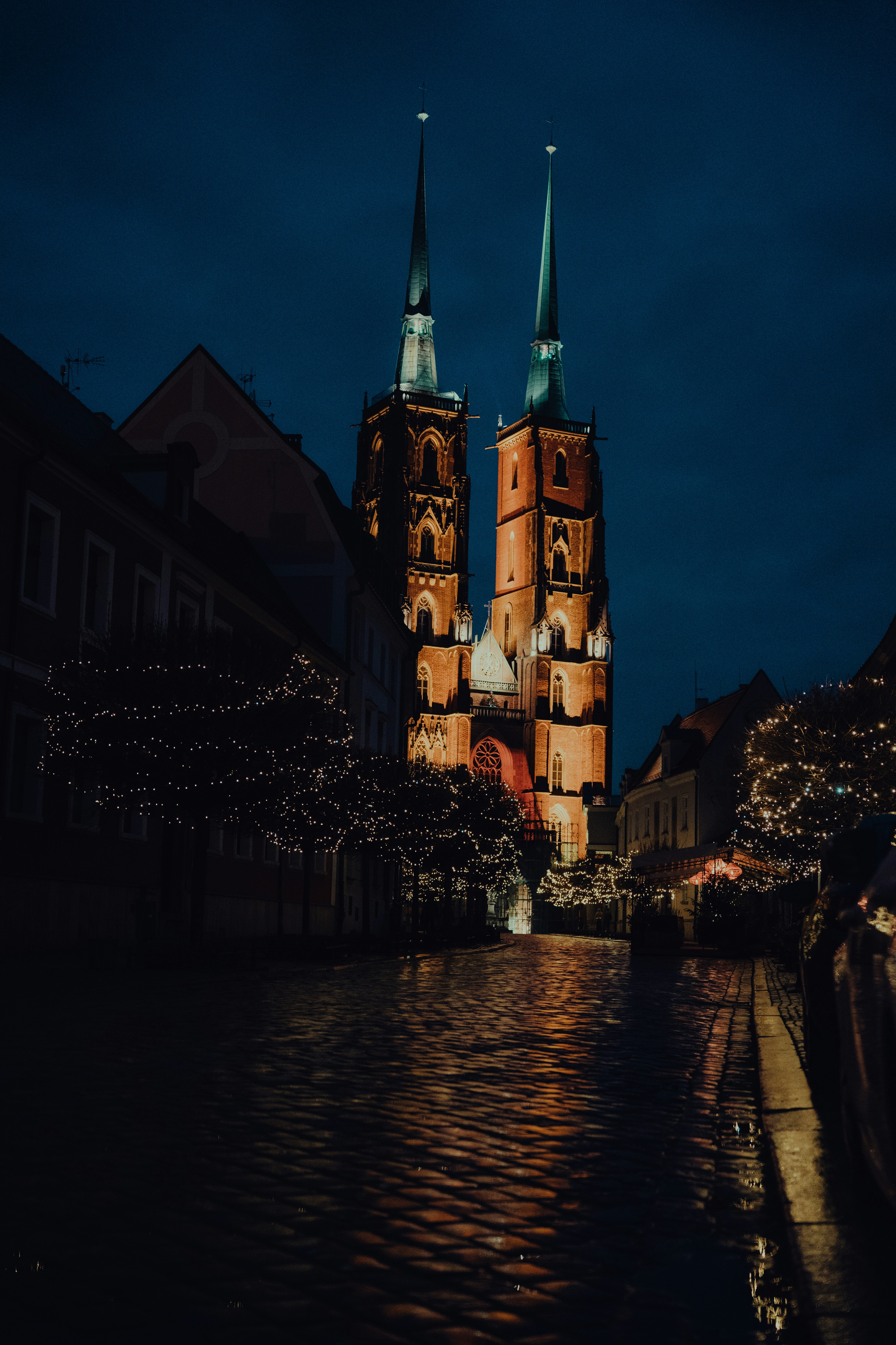 Photo by annahunko
