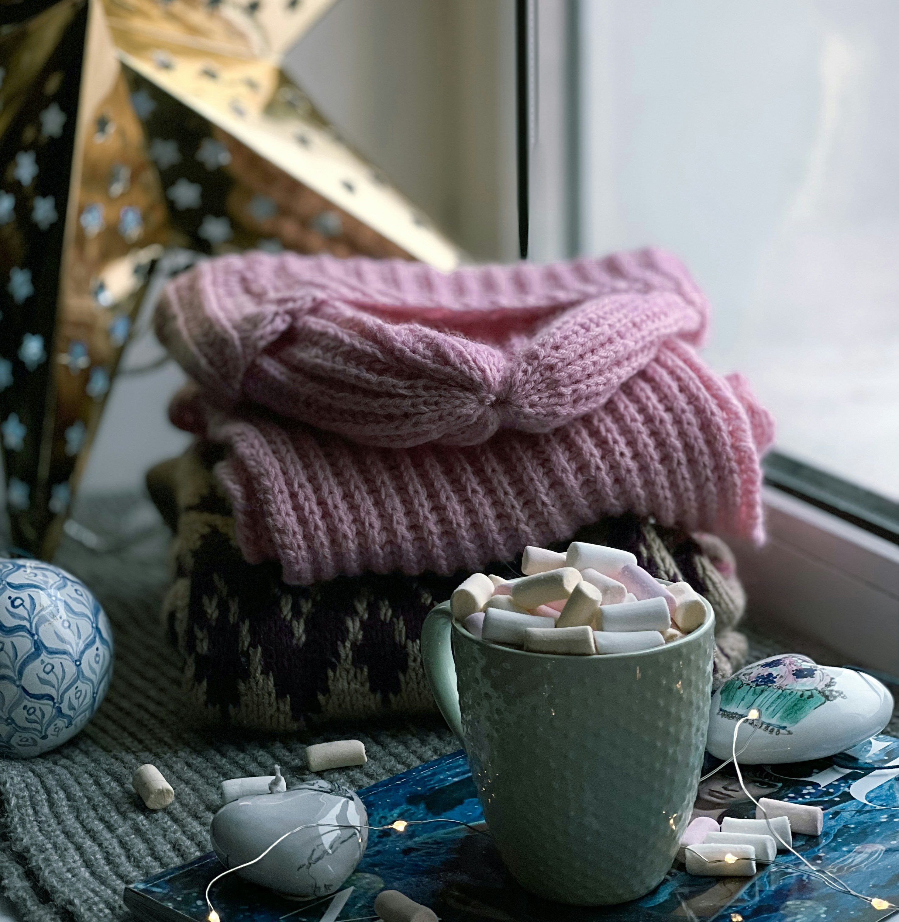 6 Everyday Style Essentials for Winter Comfort & Warmth