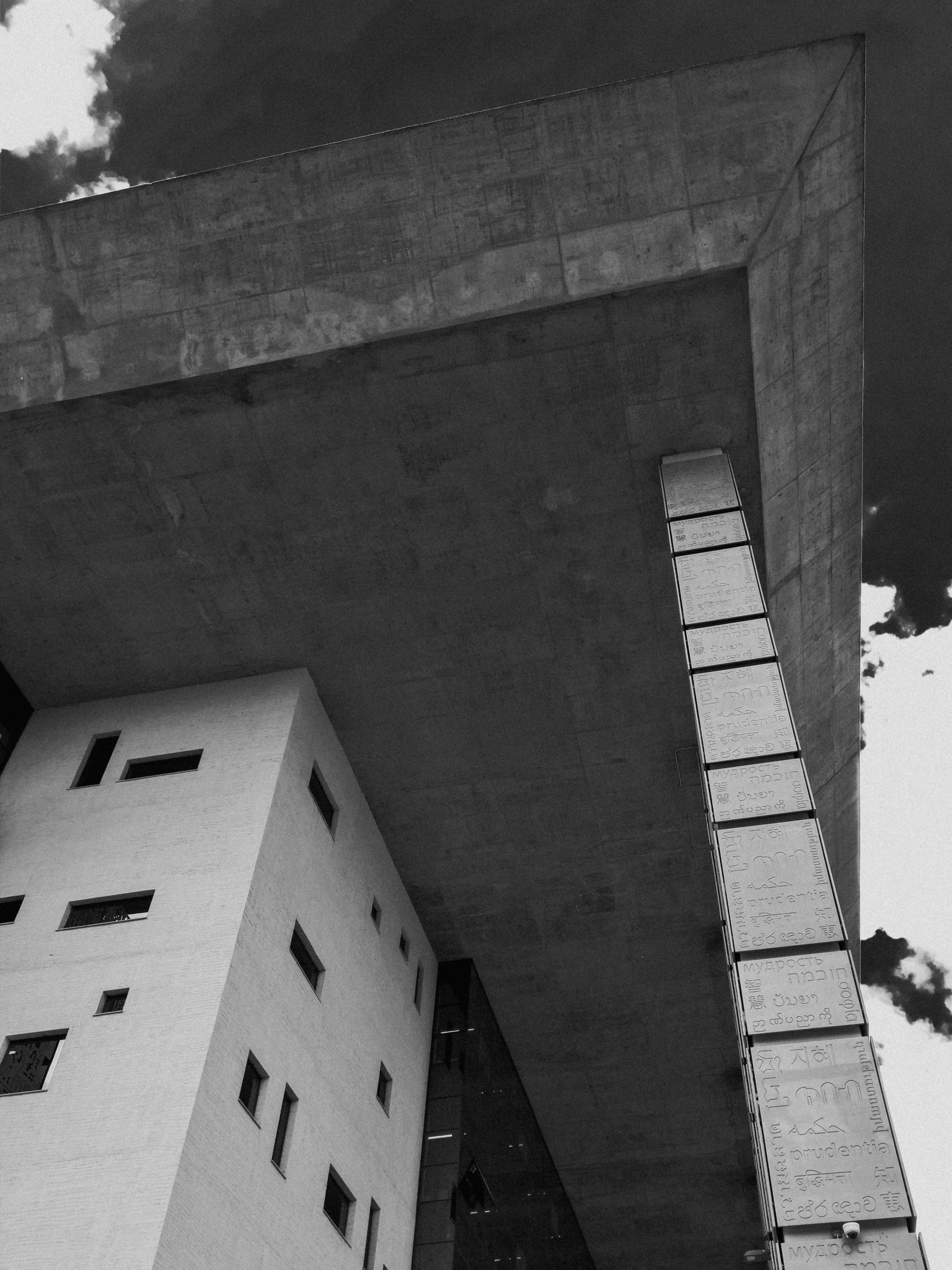 Photo by thatboymoti