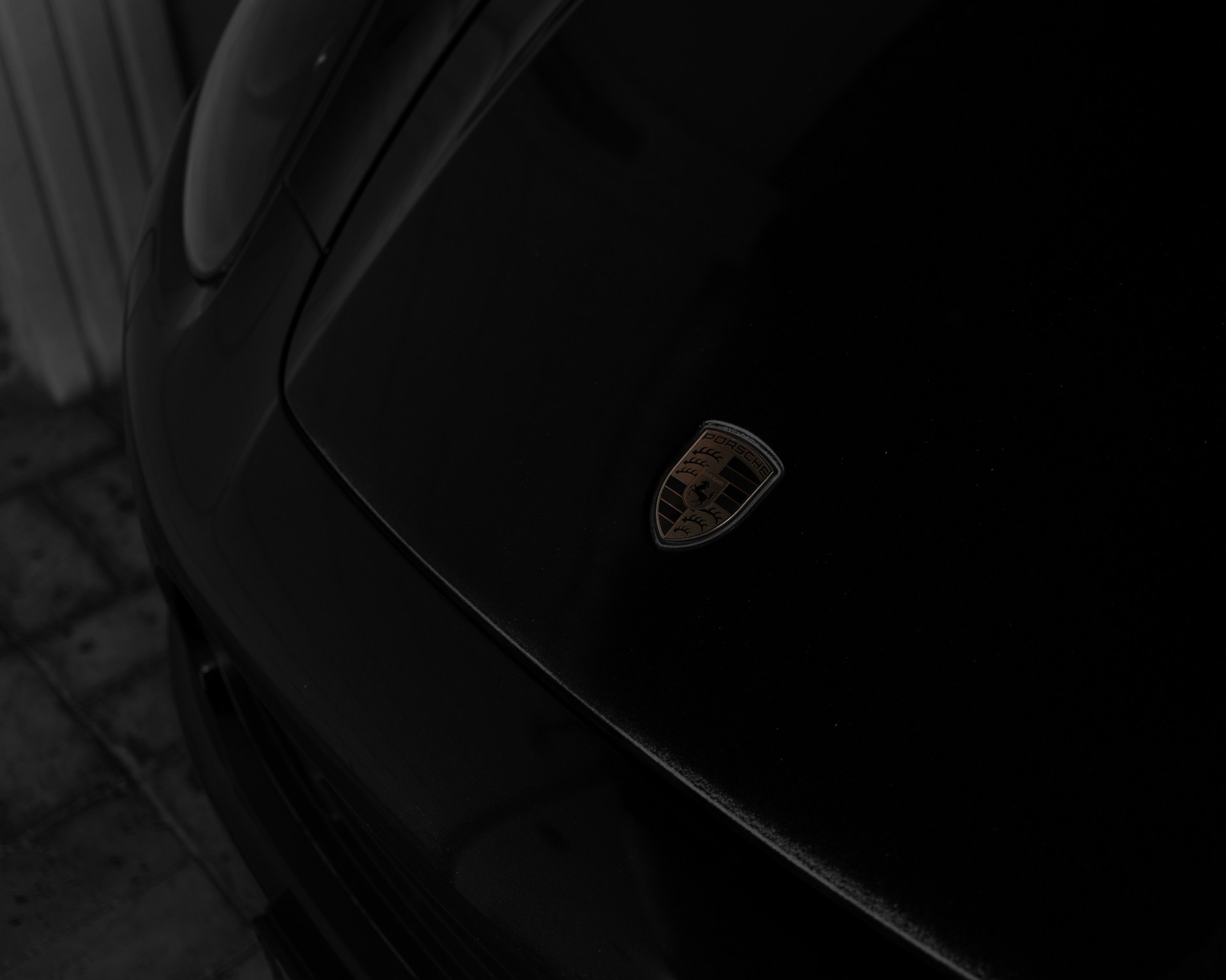 a close up of the emblem on a car