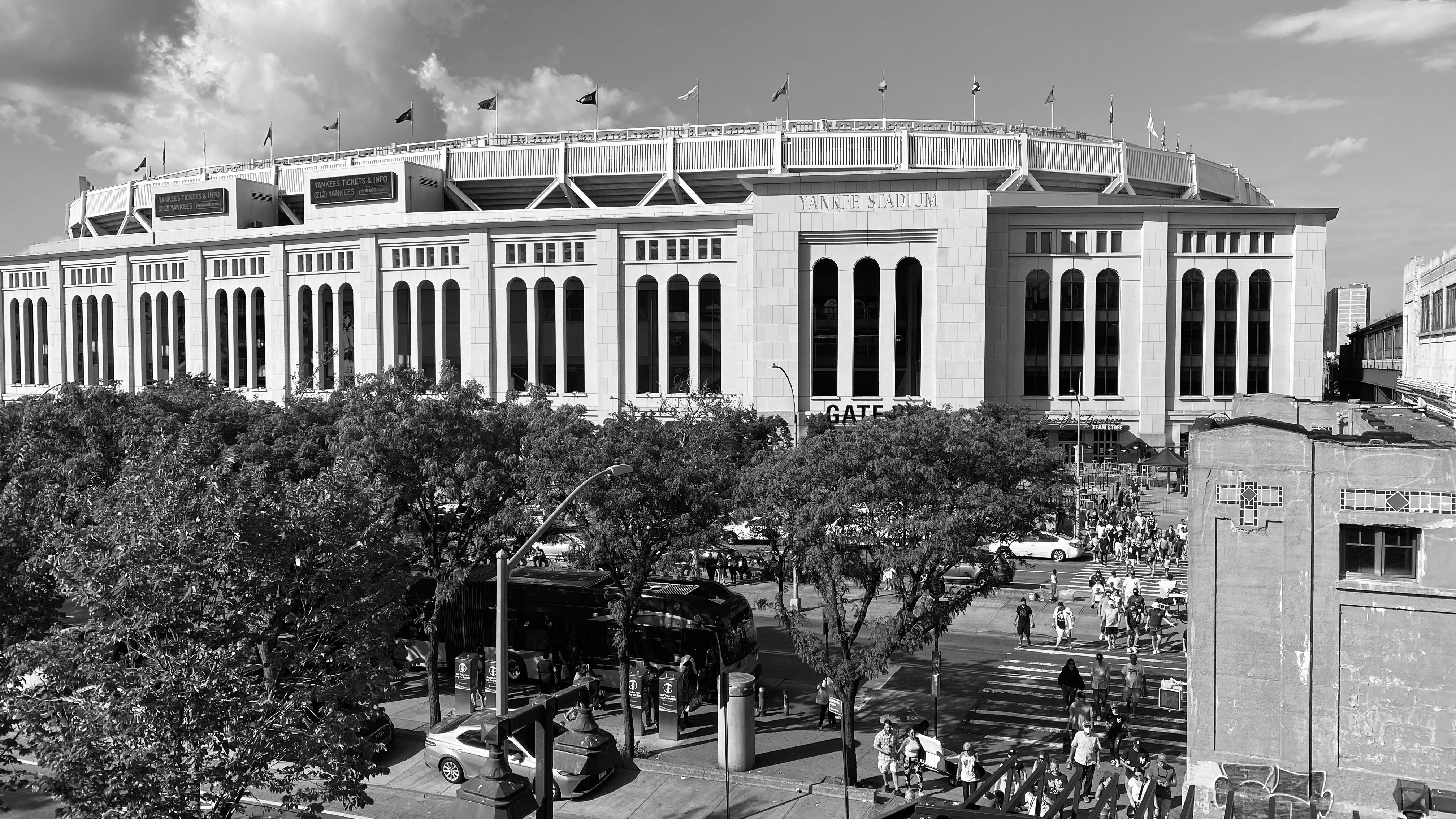 a black and white photo of a large building