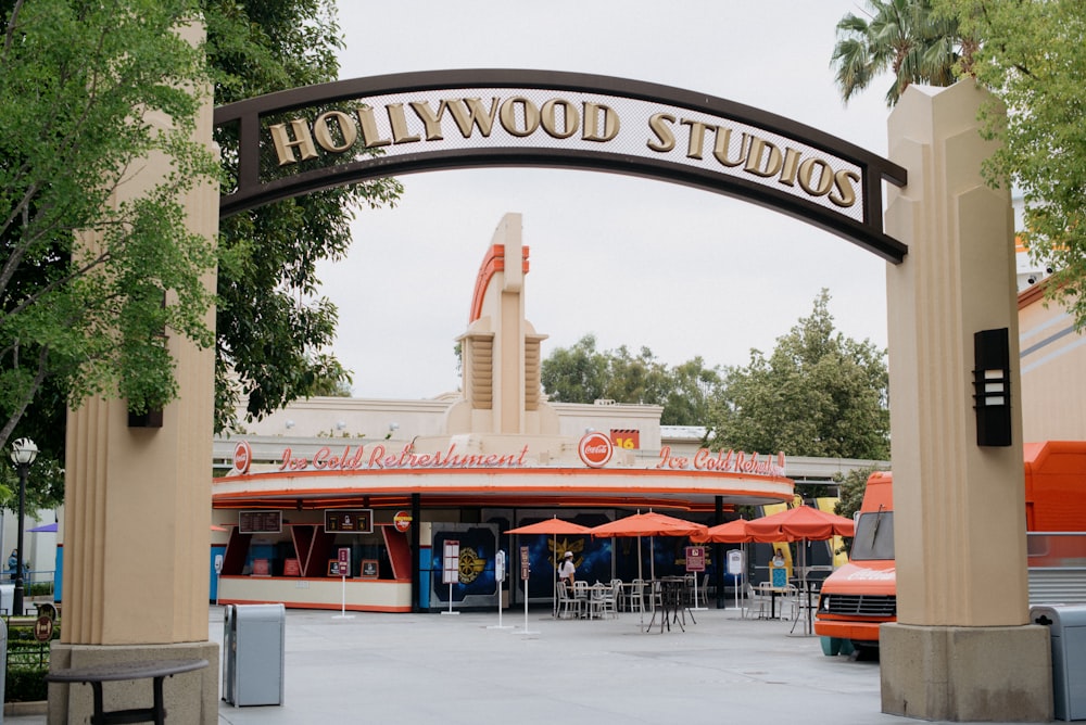 the entrance to the hollywood studios in hollywood, california