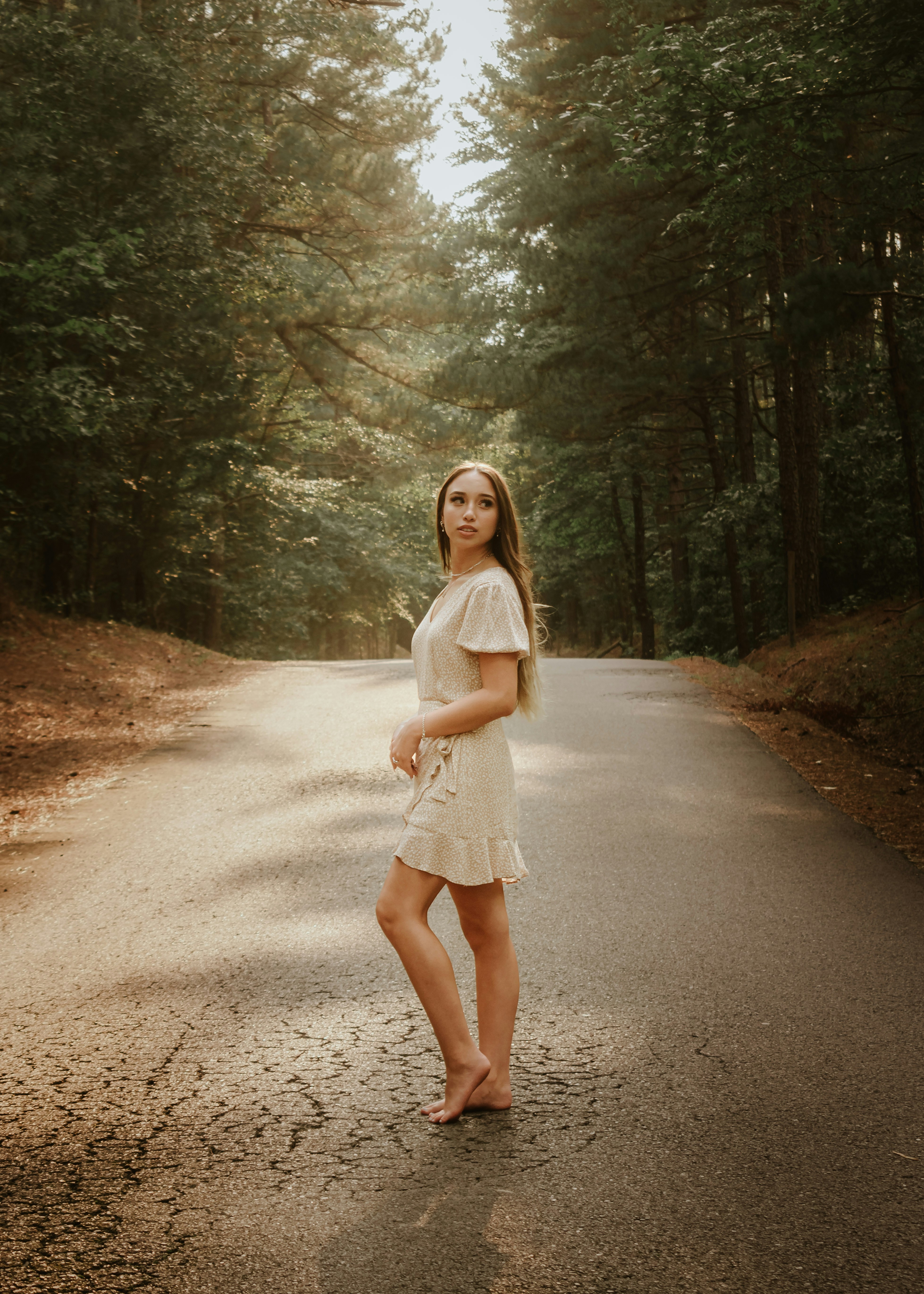 Beautiful girl standing in the road - Instagram @baileyburtonphoto - Donate to me on Cashapp! $17thcw Thank you for your support!