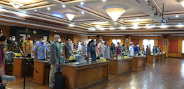 A formal meeting between CMIF representatives and cultural policymakers.