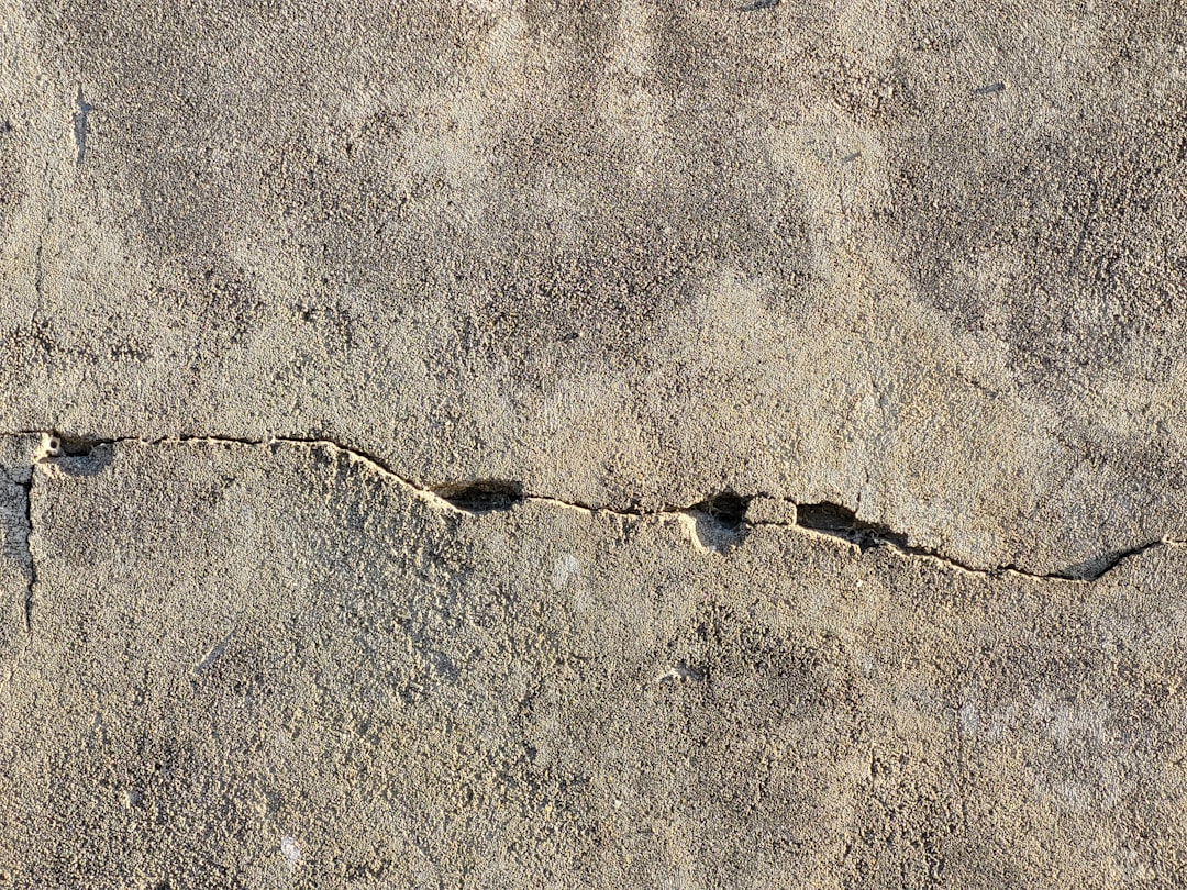 crack monitoring pencil marks and dated photo method crack monitoring pencil marks and dated photo method