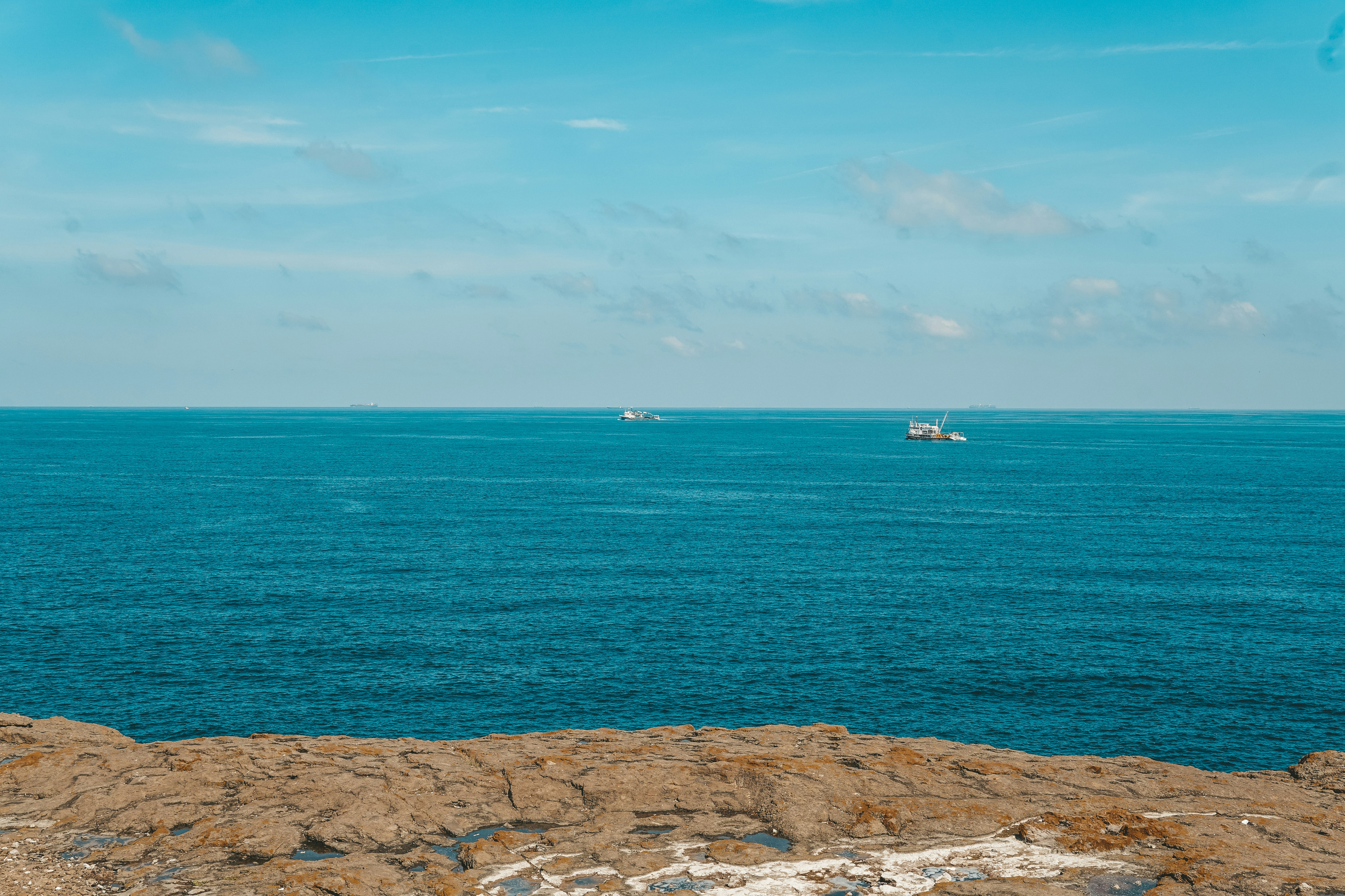 Photo by mertkahveci