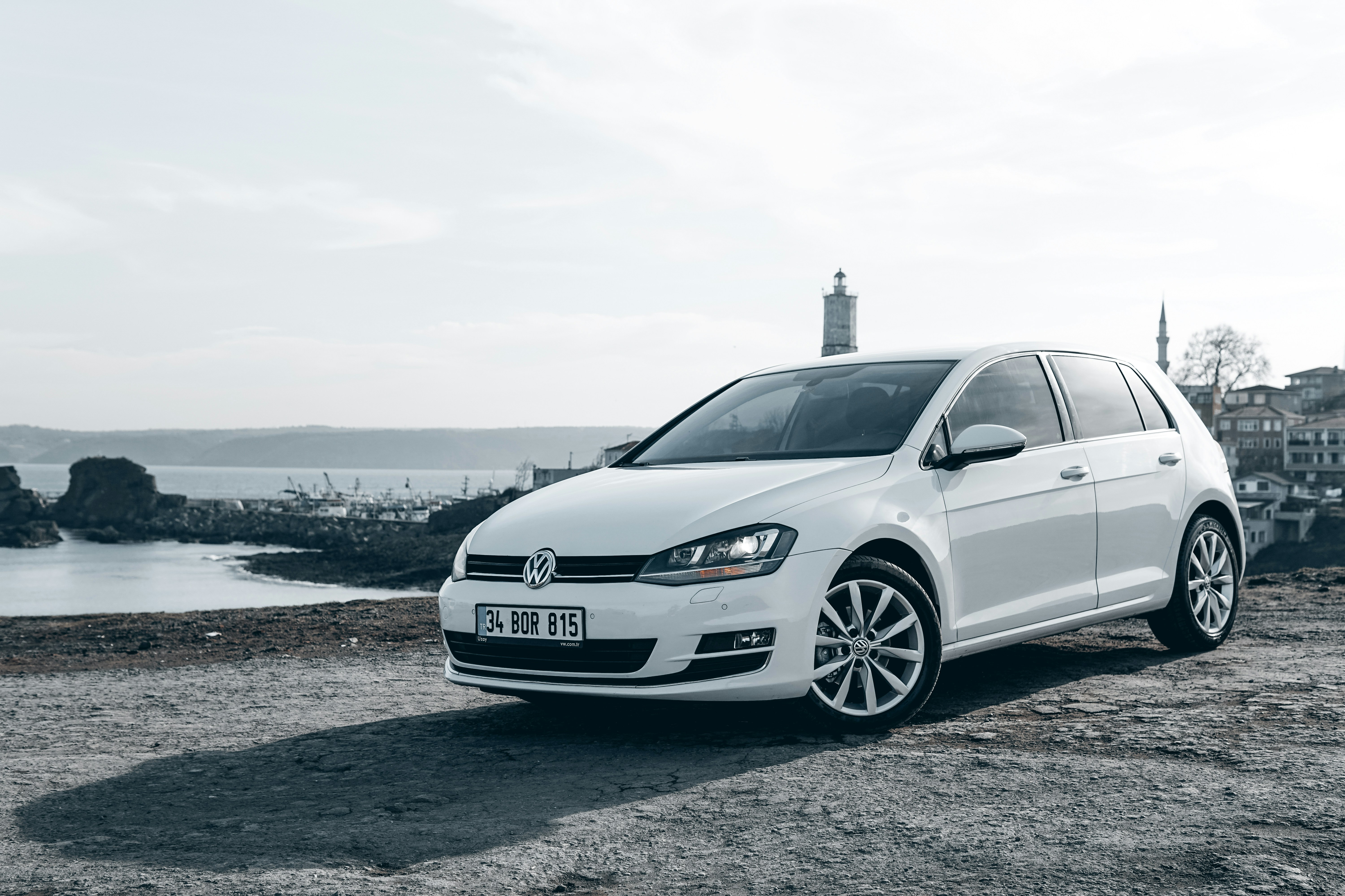 Photo by mertkahveci