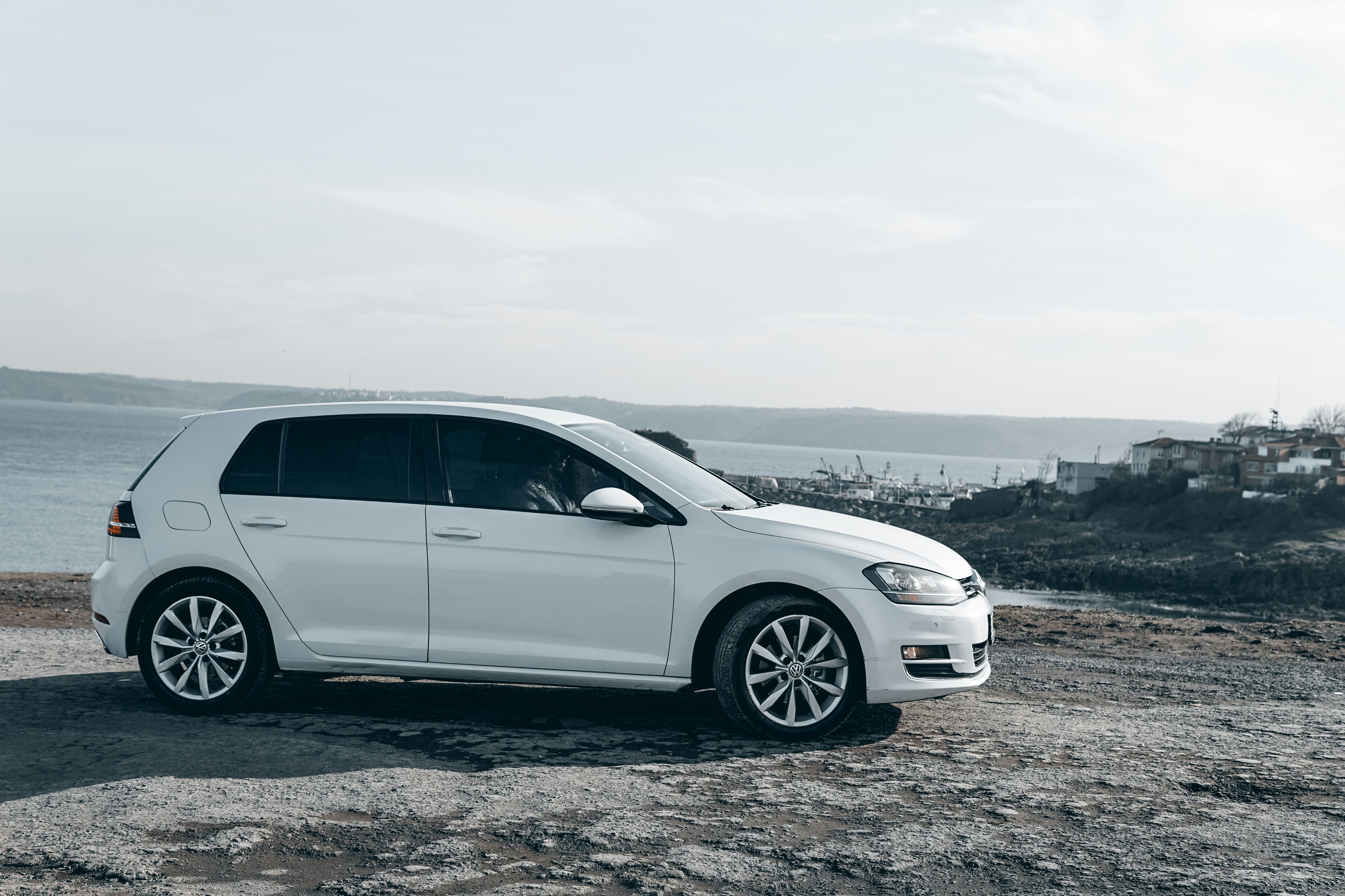 Photo by mertkahveci