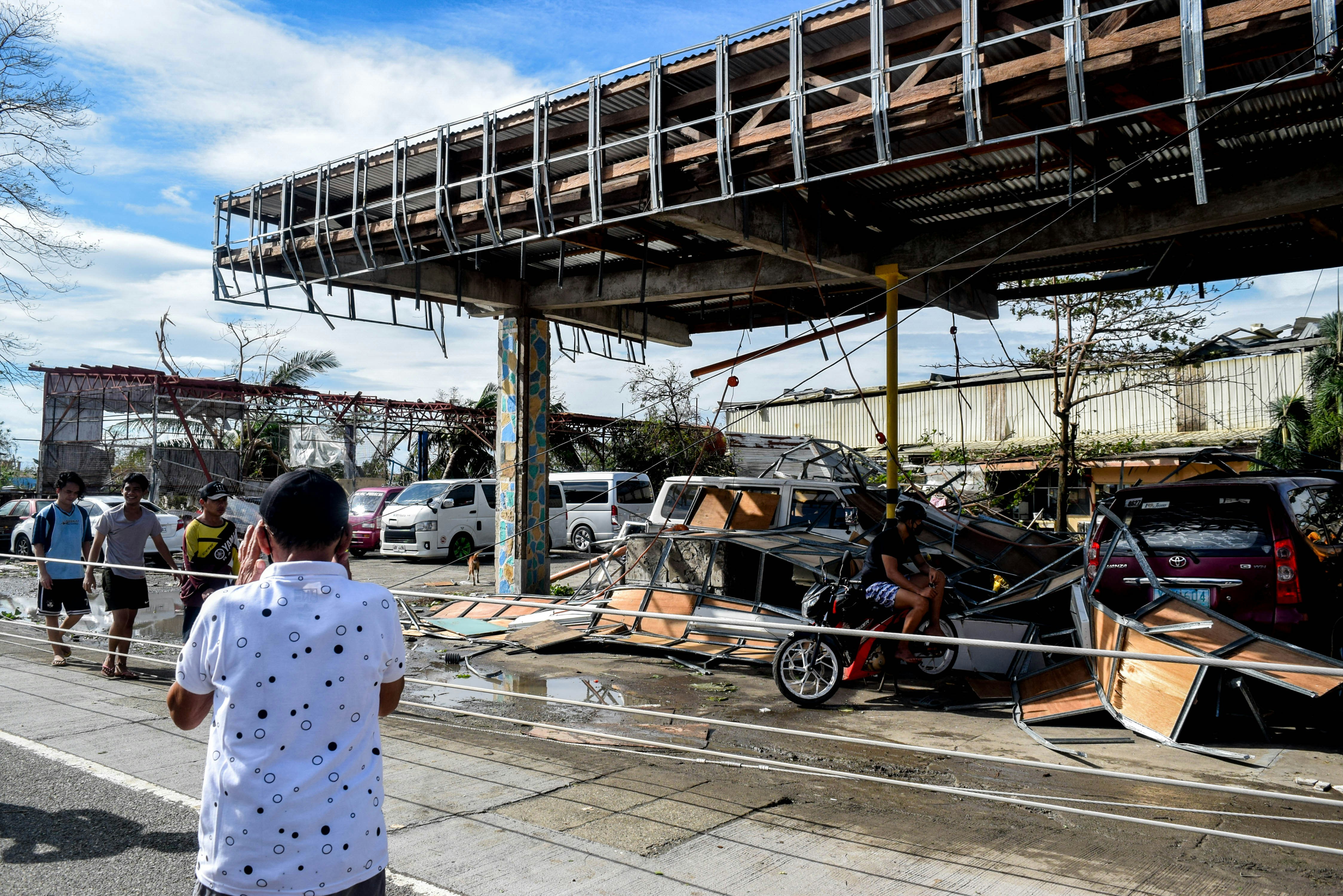 Storskalig bilkrock vid Alnarp – hela tio personer drabbade! En dramatisk händelse!