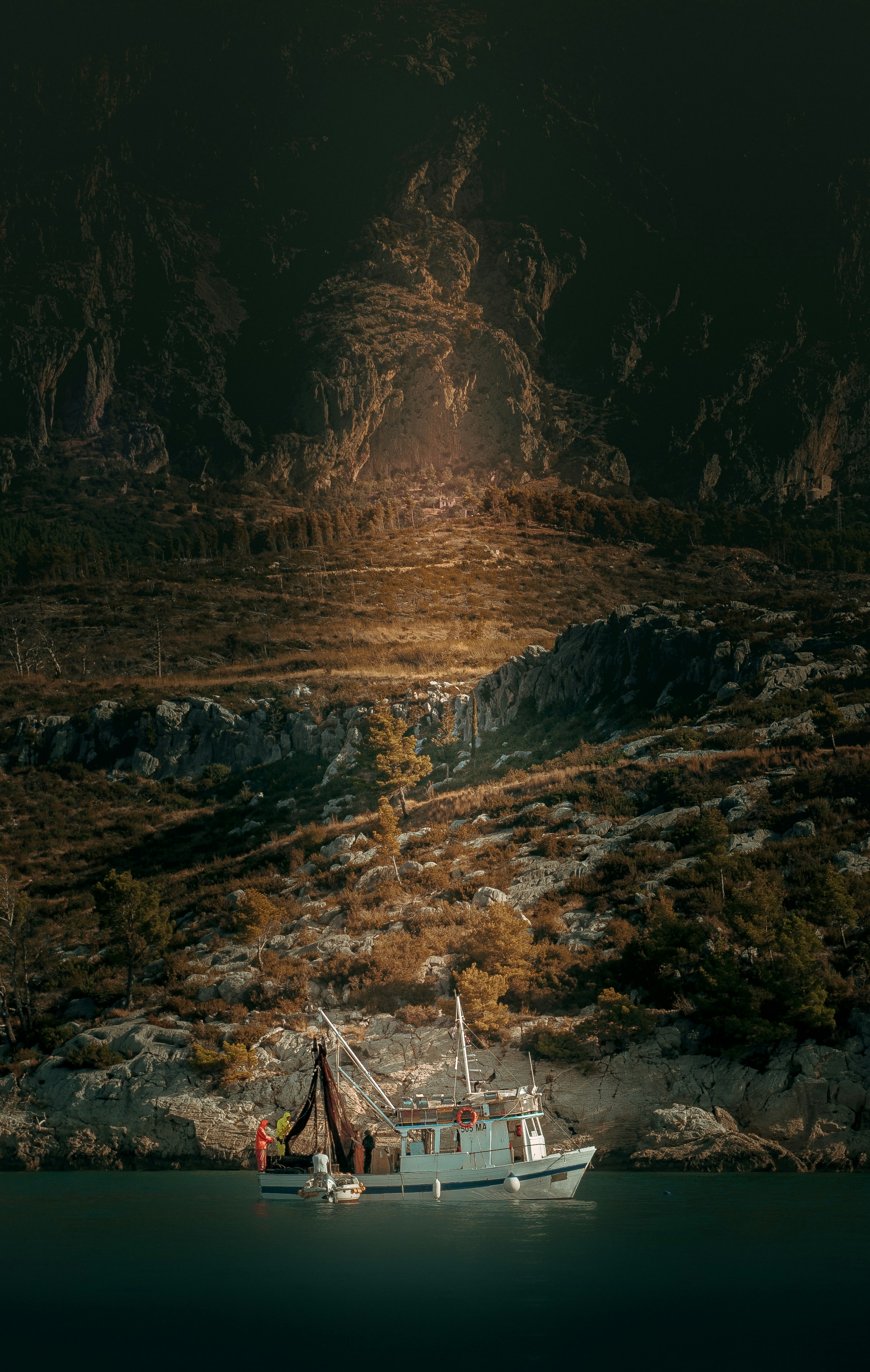 Photo by mateuszklein