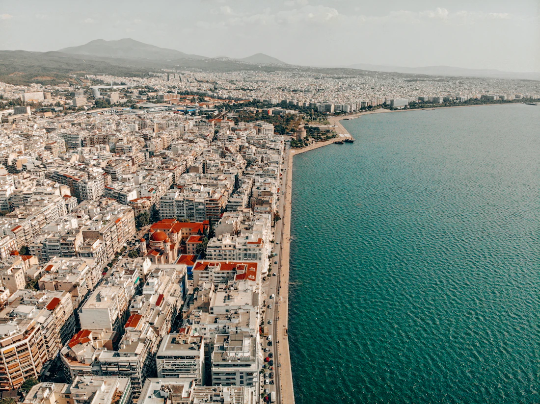 Η Θεσσαλονίκη και ο Θερμαϊκός από ψηλά