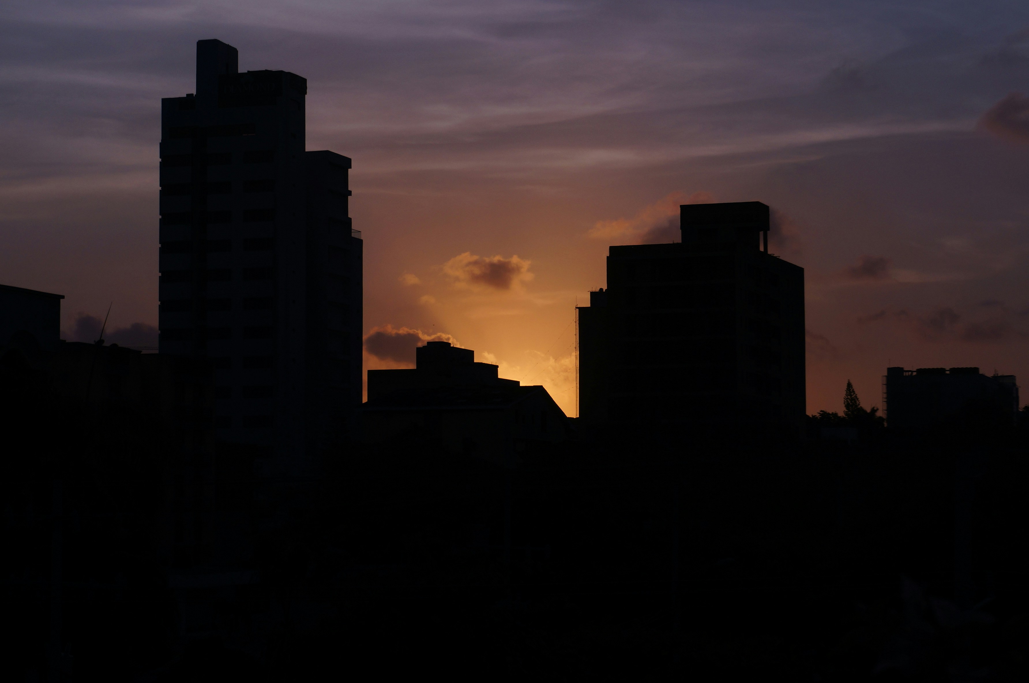 Photo by andresloquesea