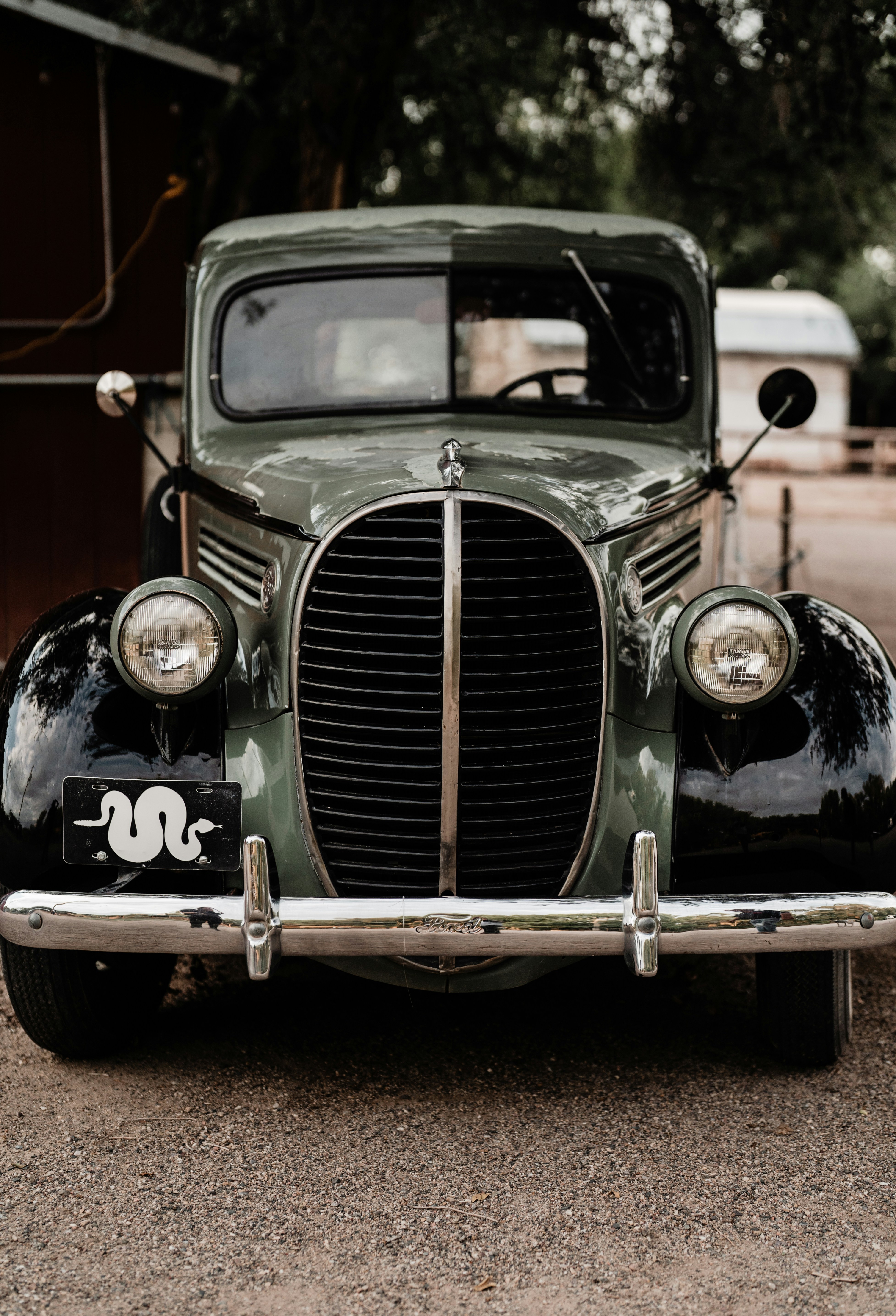 vintage wedding decor, ilustrasi artikel Timeless Elegance: Crafting Your Dream Vintage Wedding 4