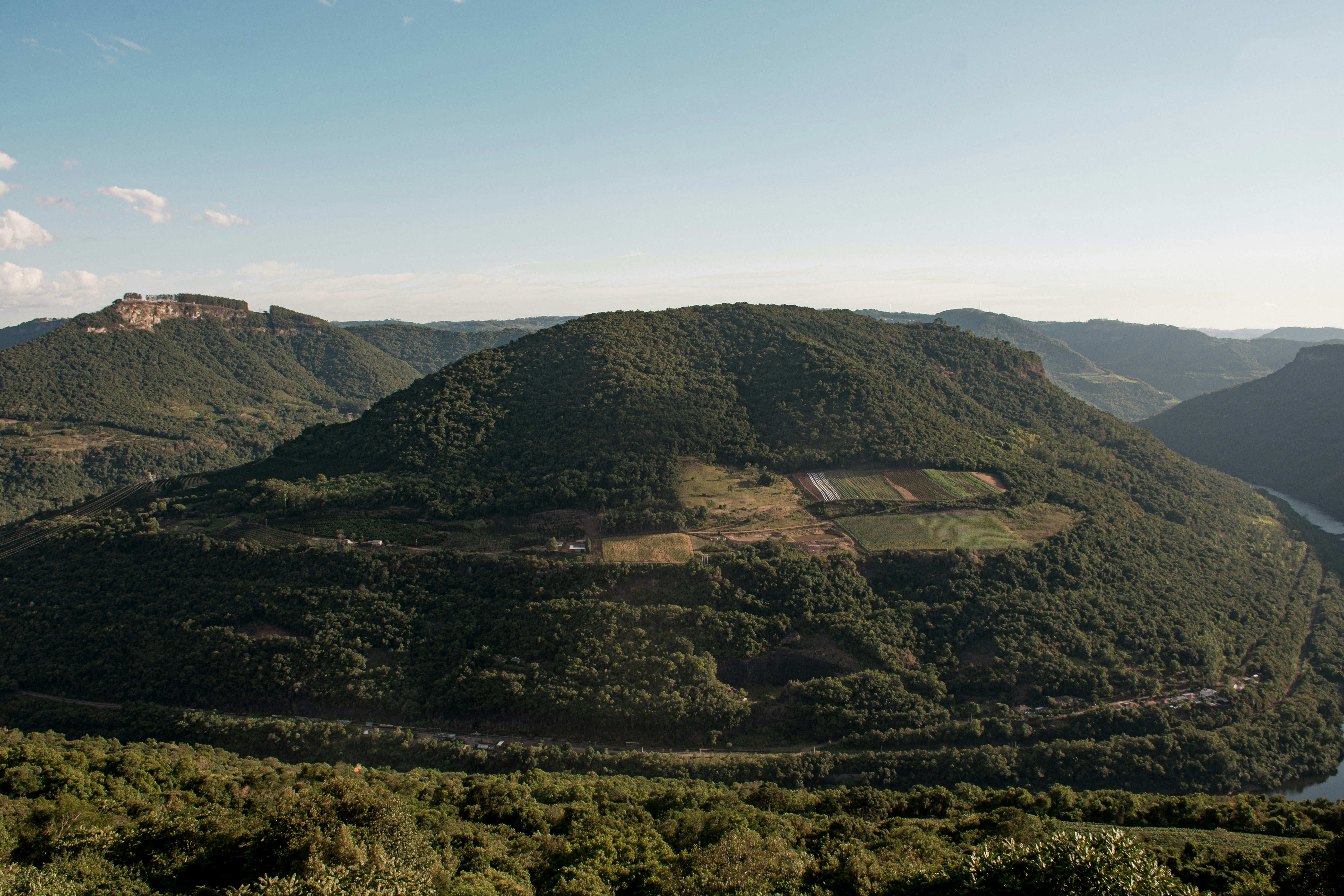 Photo by lucasgwendt