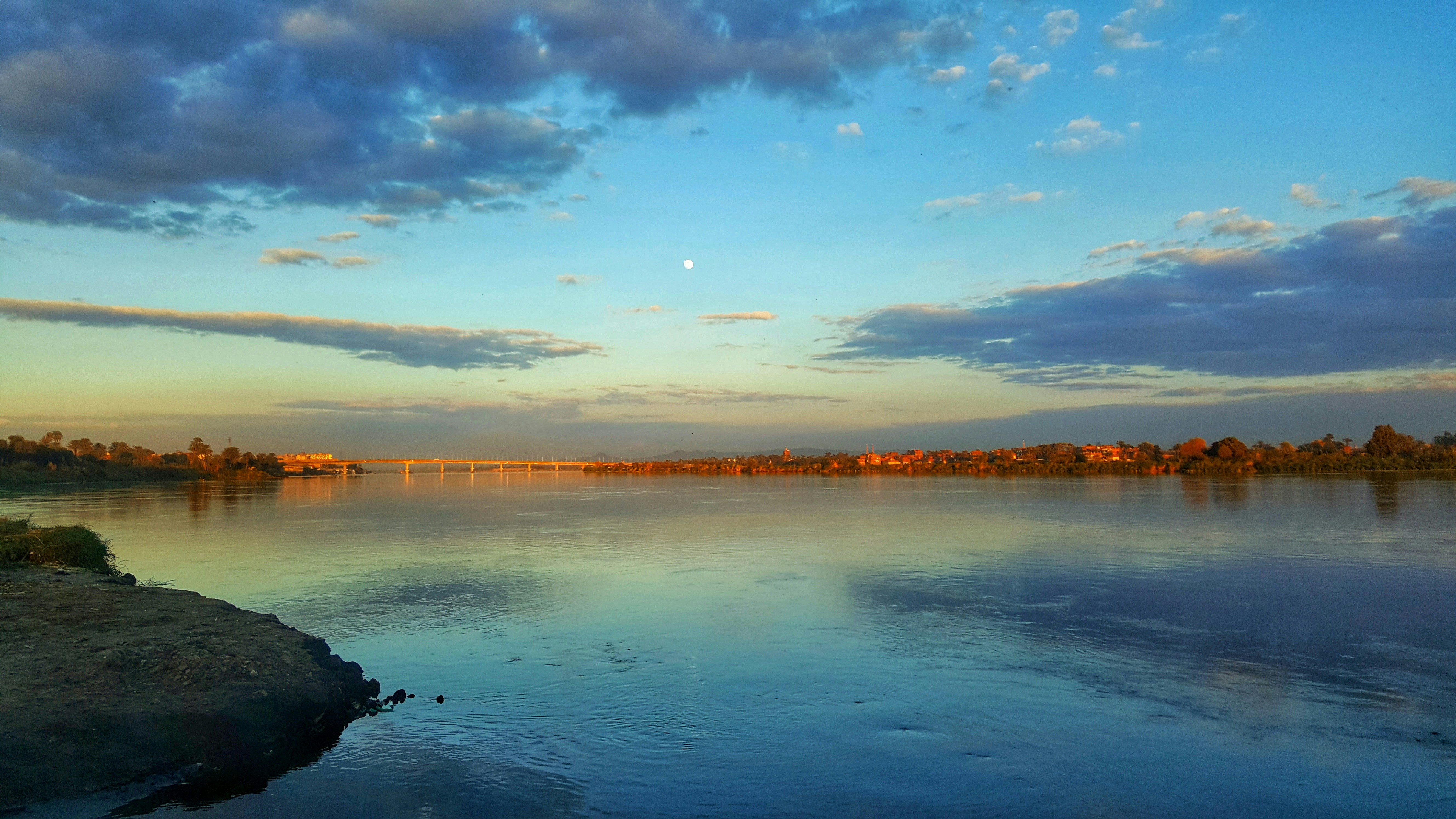 Photo by y27