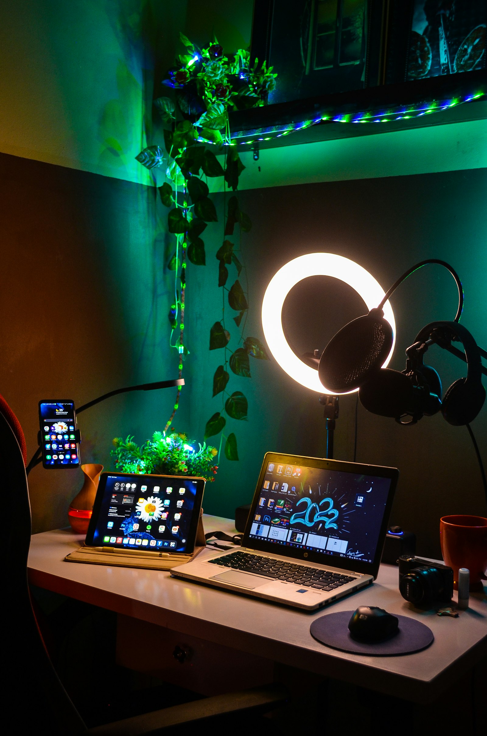 Designer workspace showing UI elements on screen