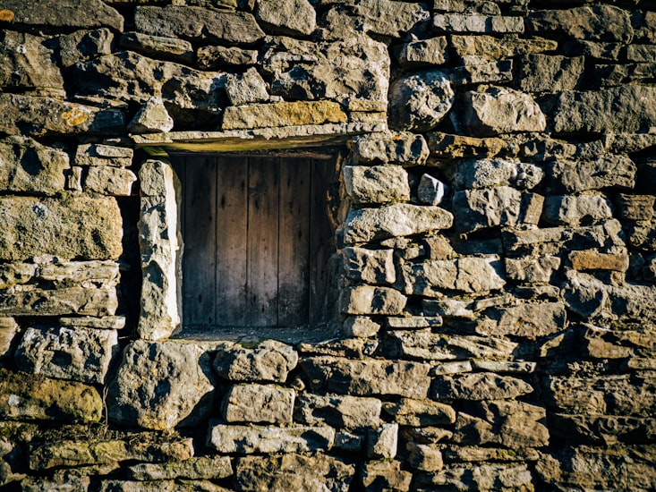 Elevated stone cottage at Gayle, near Hawes