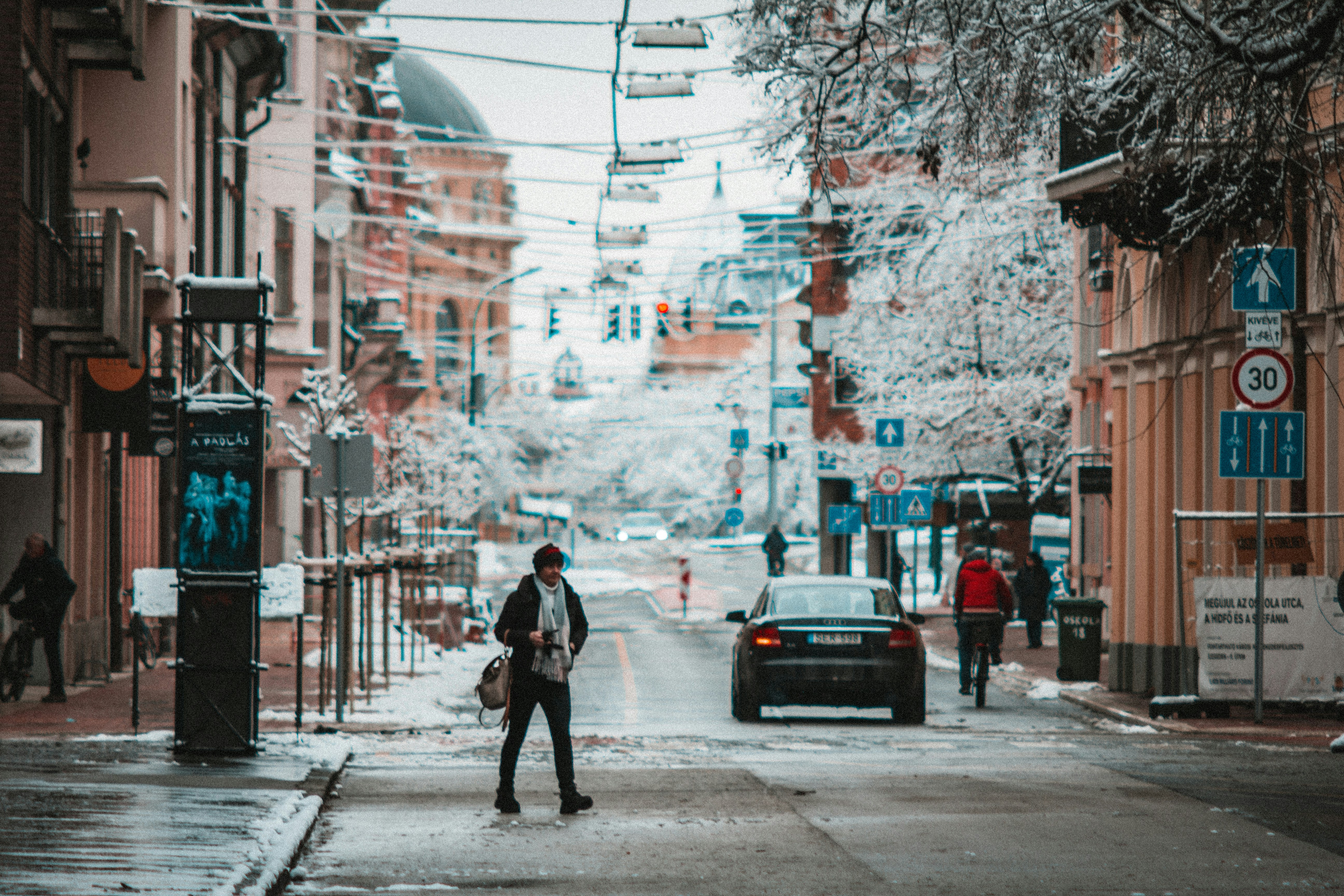 Photo by szabolcsantal