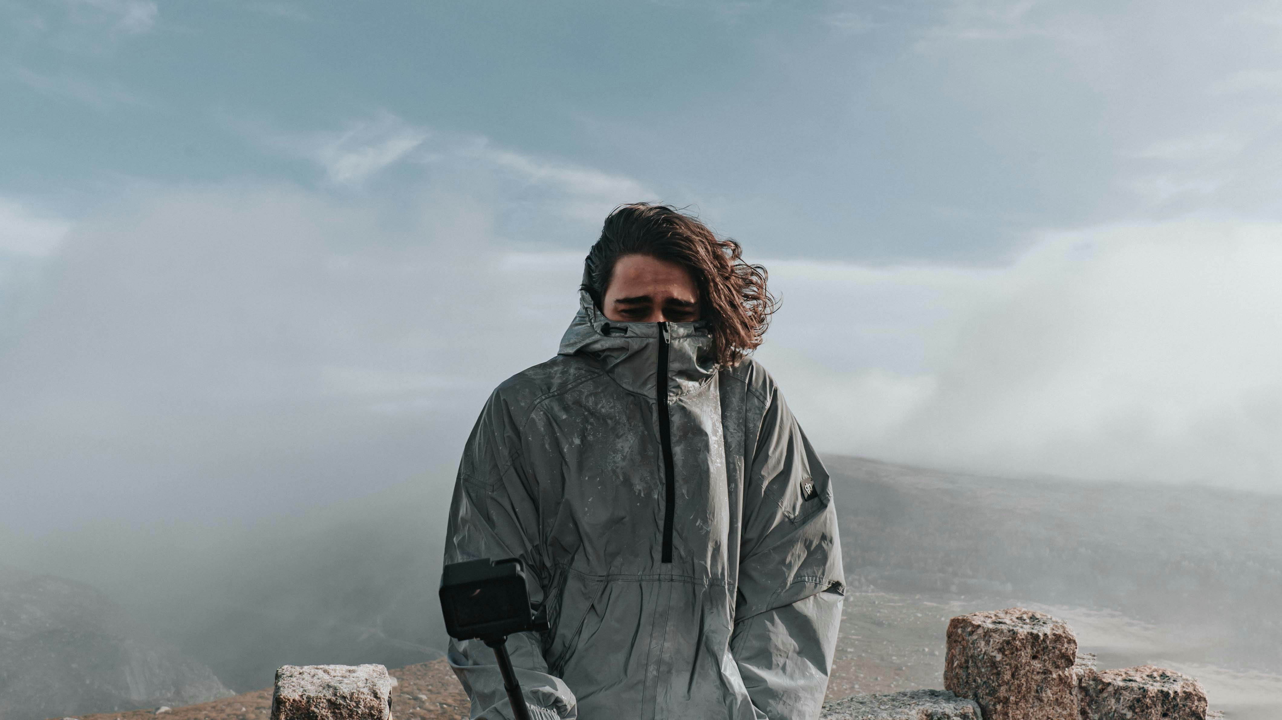 Function Meets Fashion: Spotlight on High-Tech Jacket Innovations