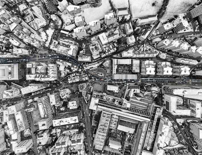 a black and white photo of a city