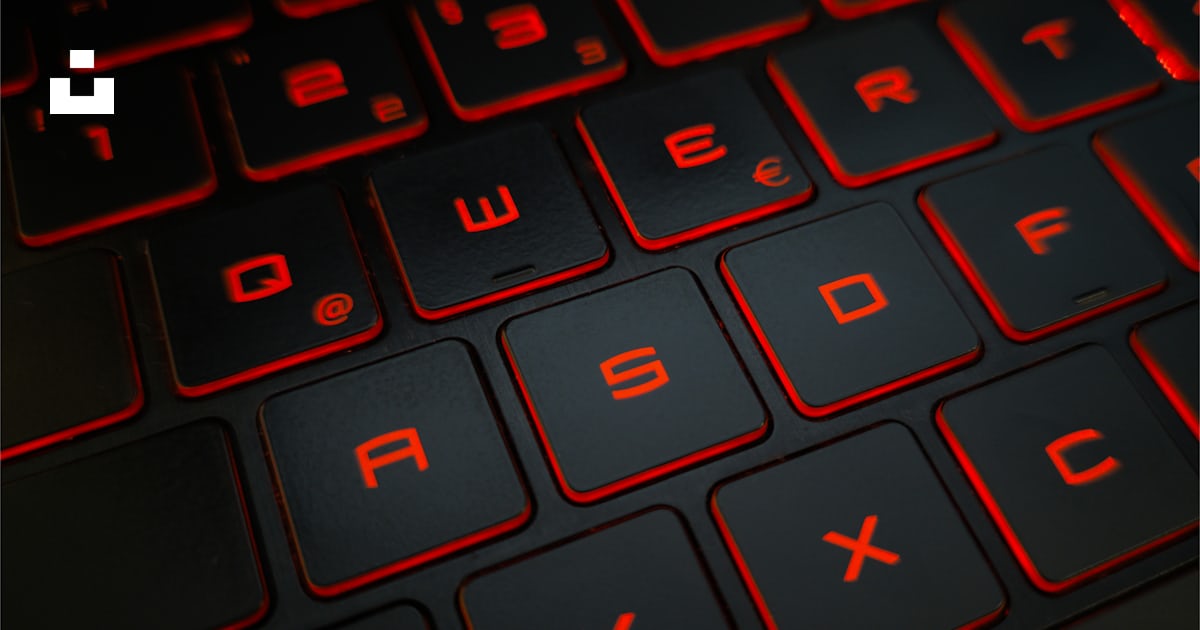 A close up of a keyboard with red keys photo – Free Gaming Image on ...