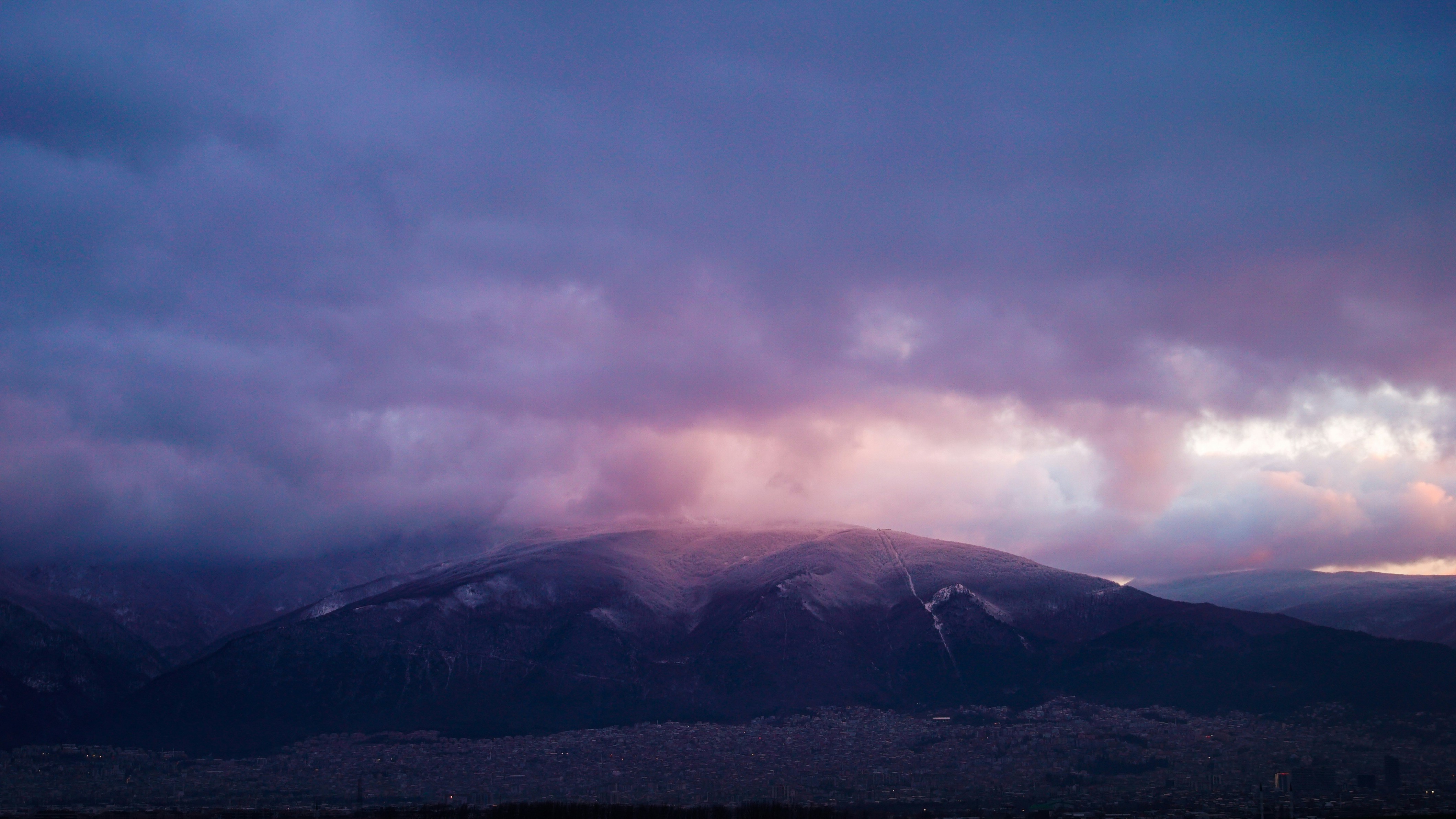 Choose from a curated selection of landscape photos. Always free on Unsplash.