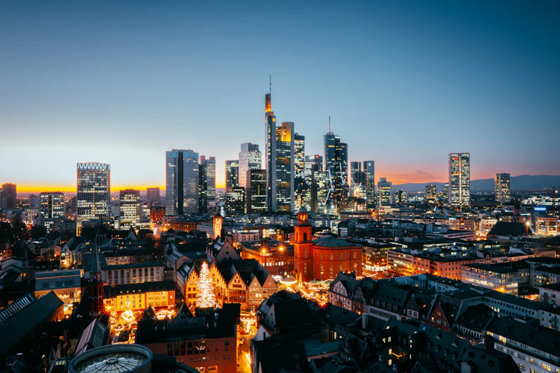 a view of Frankfurt am Main at night from the top of a building