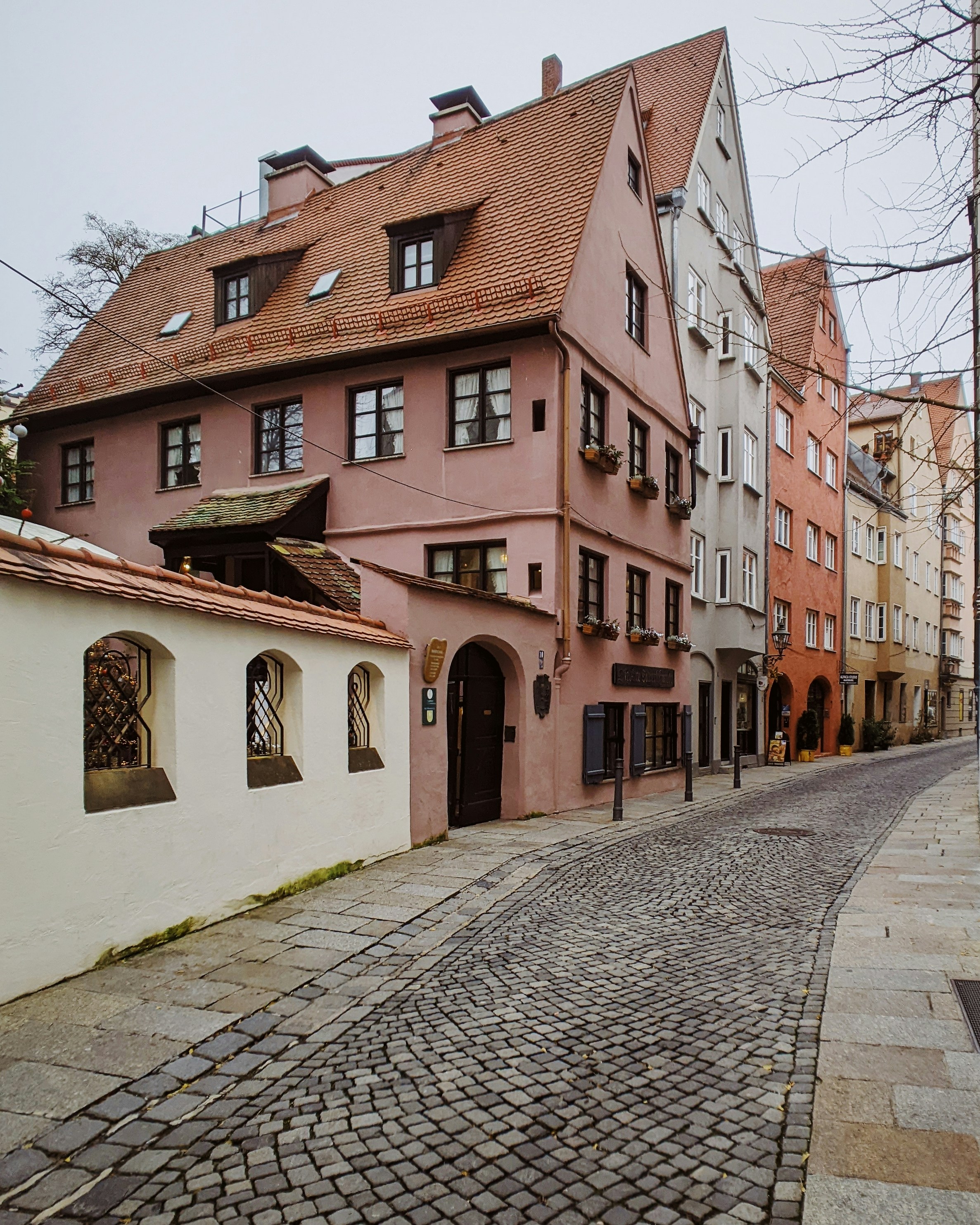 Photo by illiakholin