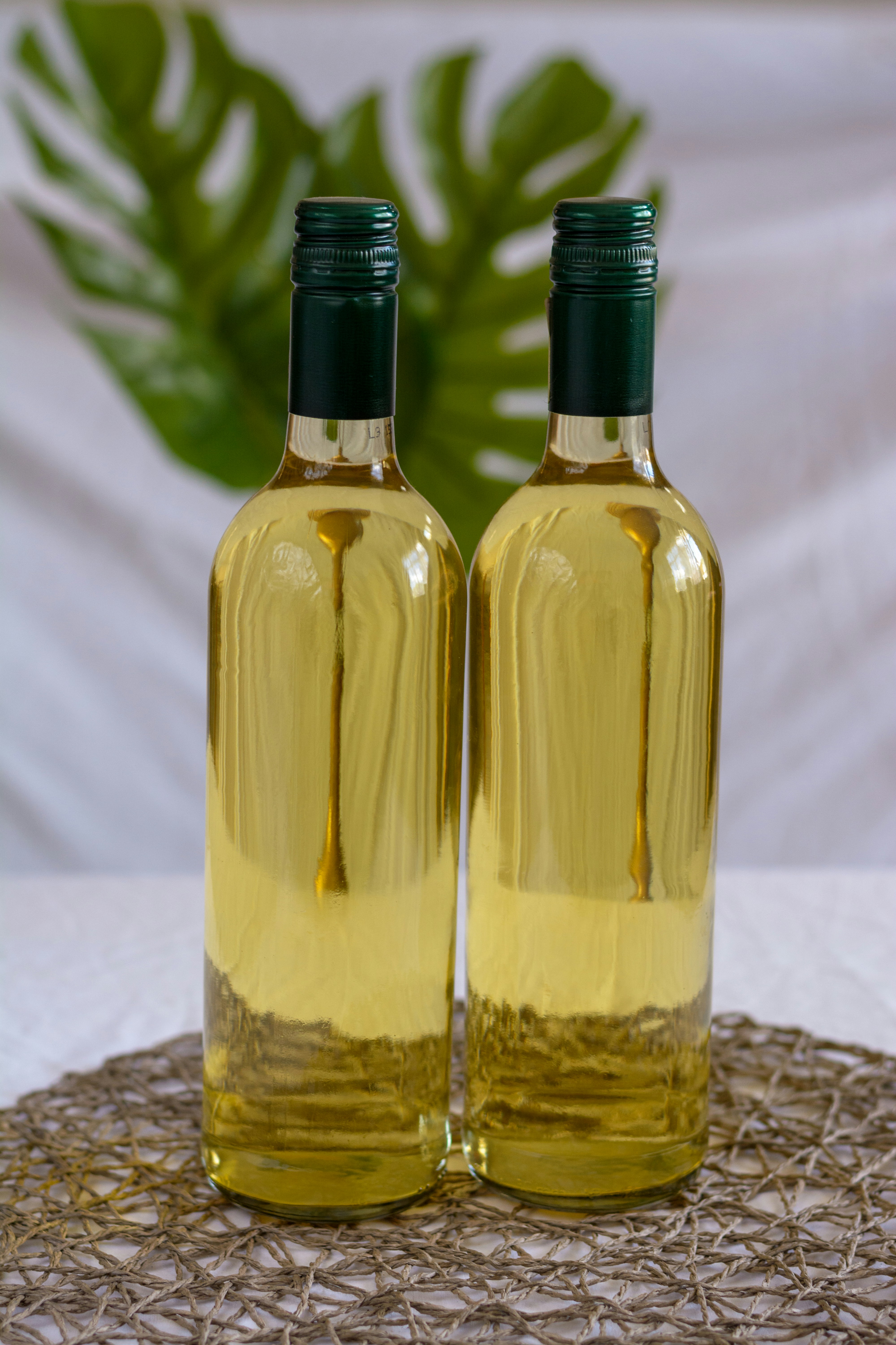Image showing a labeled Vinho Verde wine bottle highlighting DOC certification