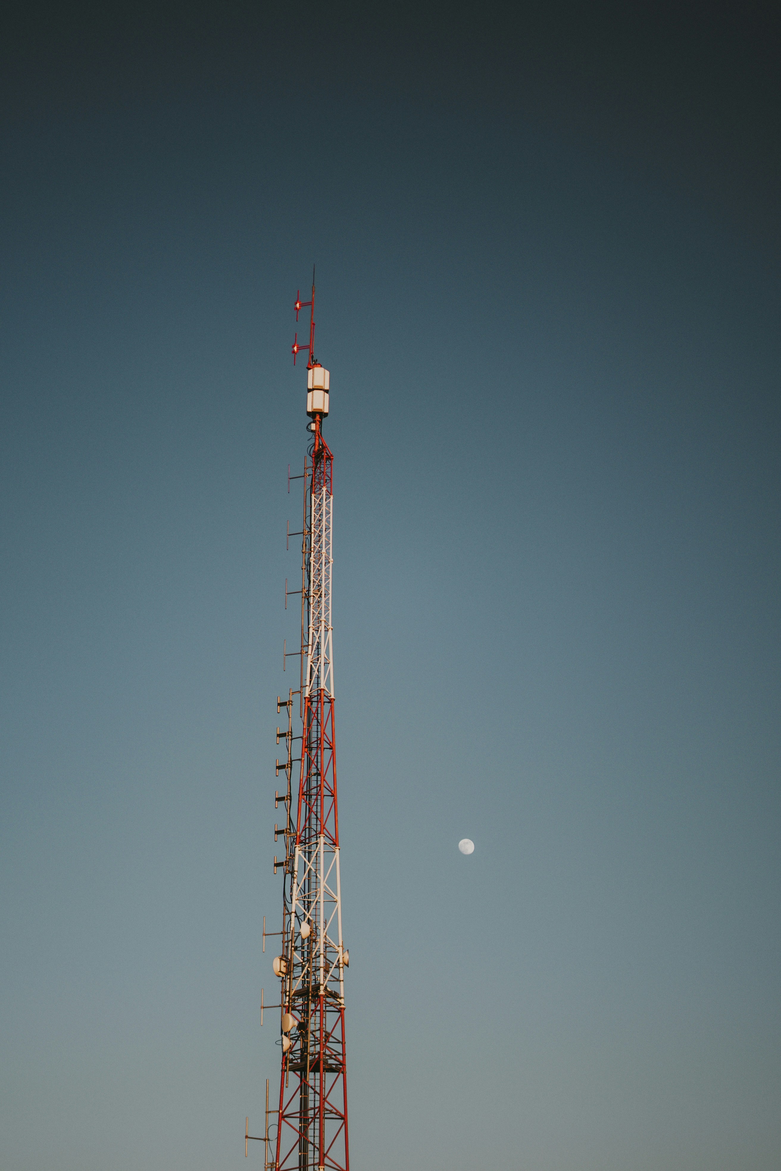 A very tall tower with a clock on top of it photo – Free Pech-david ...