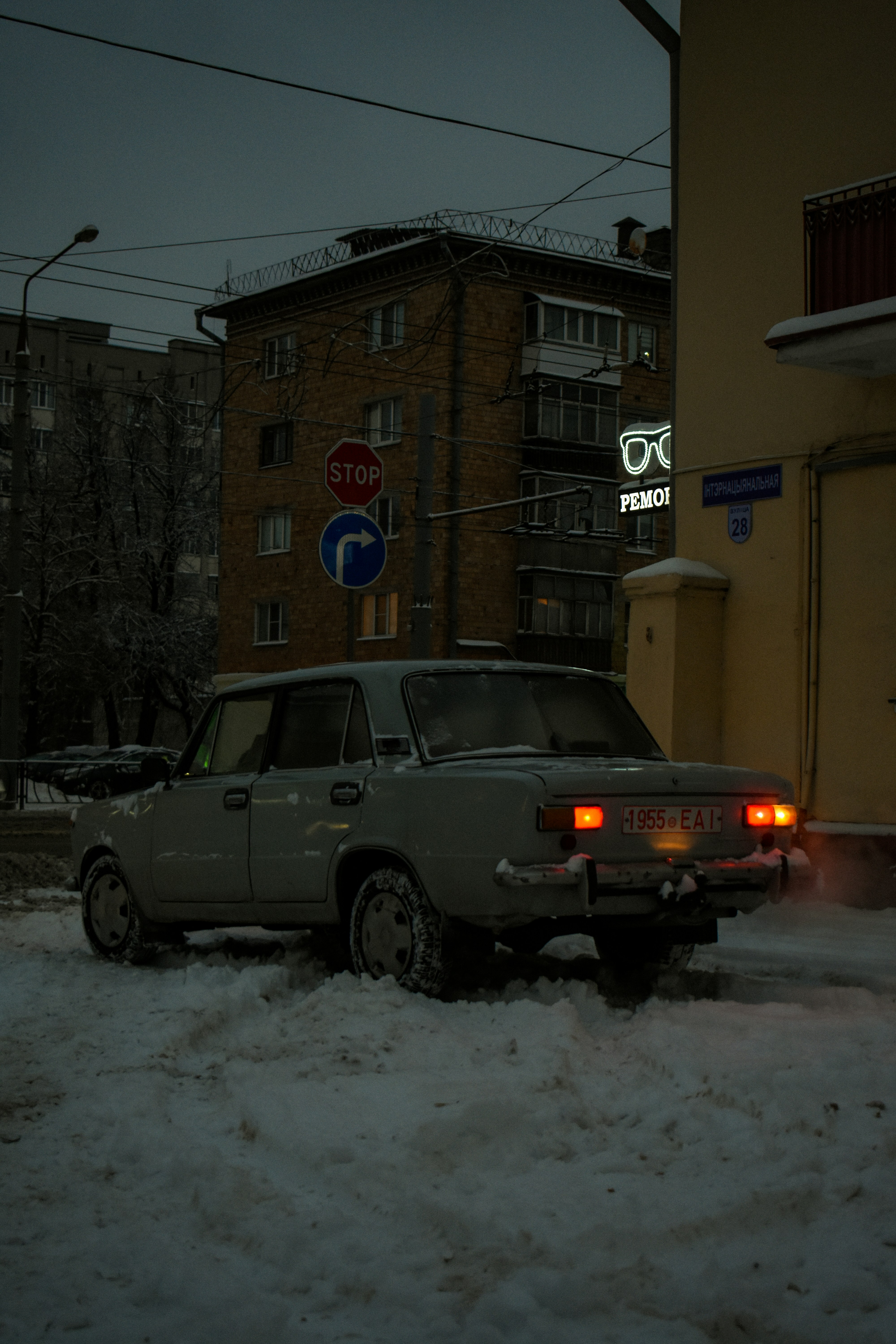 photo-1642284488375-26355b9e5128?ixid=M3wxMjA3fDB8MXxzZWFyY2h8Mnx8cXVhc2FyLWF1dG8ucnV8ZW58MHx8fHwxNzY0NTE5OTI5fDA\u0026ixlib=rb-4.1.0