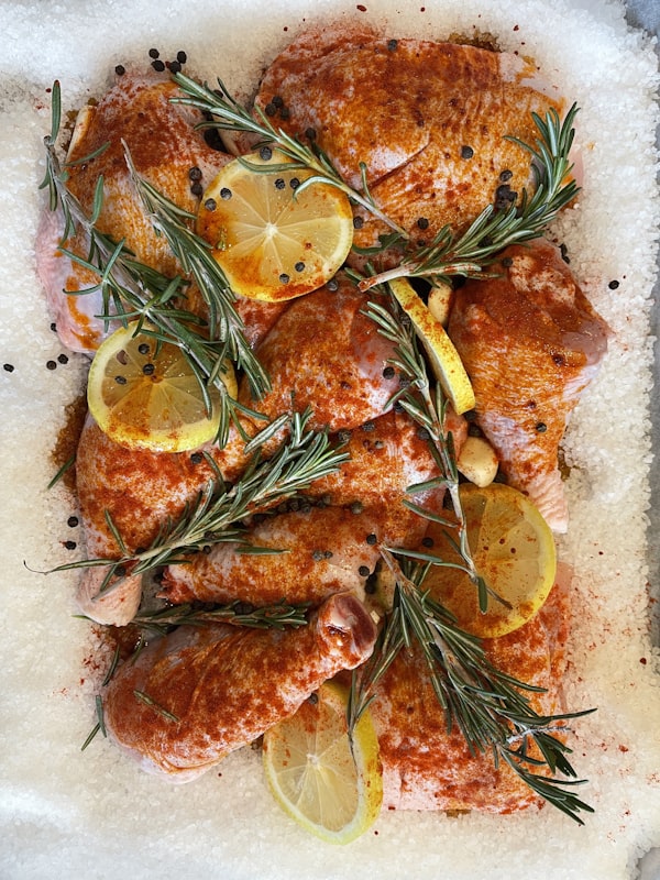 Muslos de Pollo al Limón con Hierbas Mediterráneas