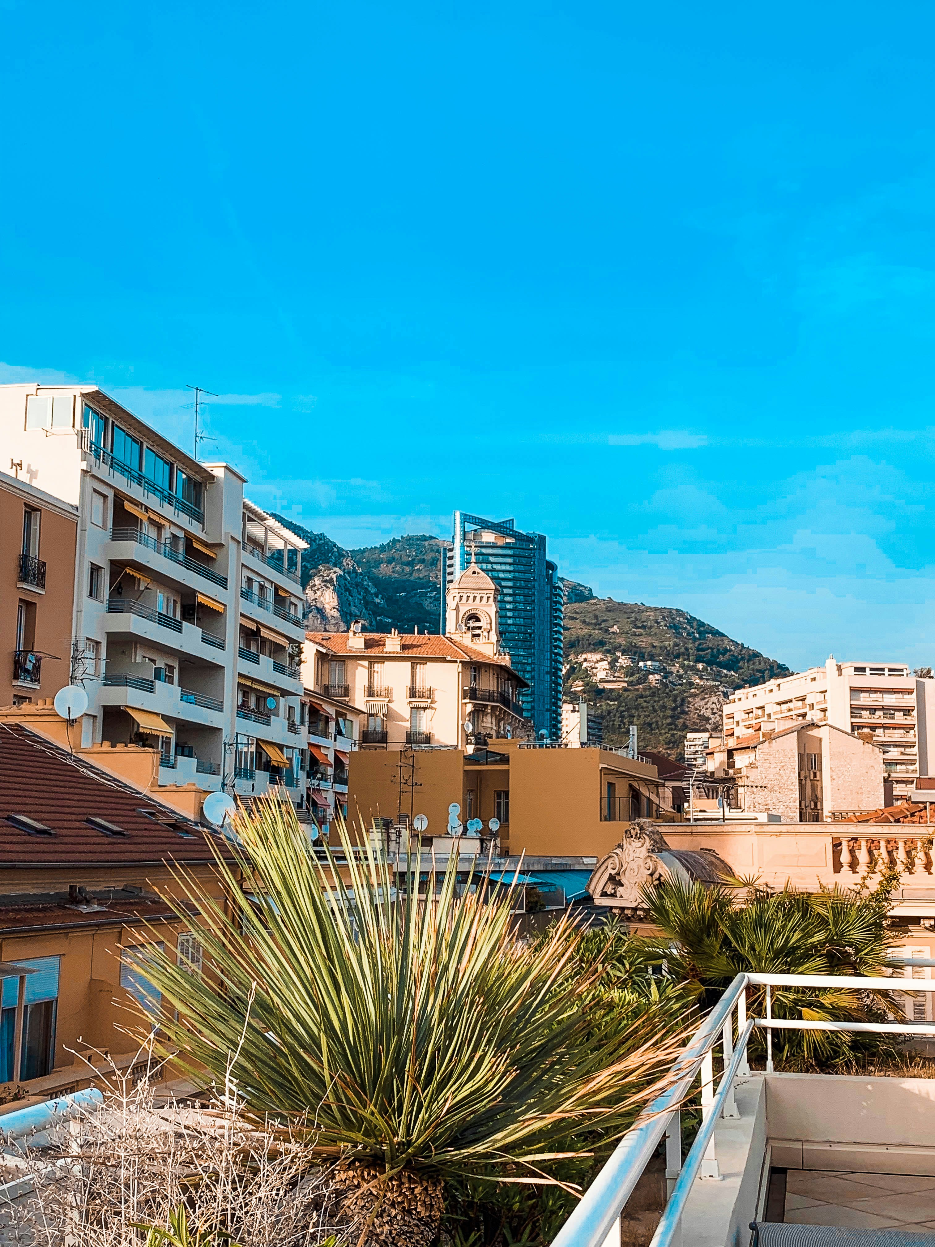 Photo by travelertraveler_