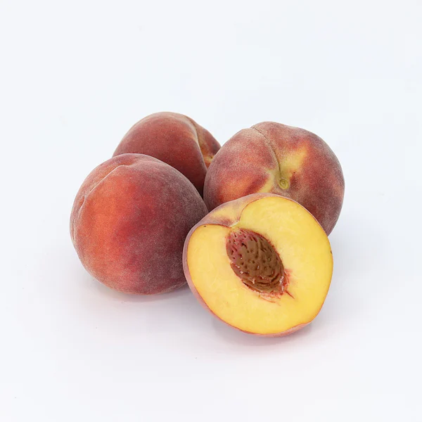 Pêches mûres et veloutées — la pêche et l'osmanthus au cœur d'Oud Supermassive des Eaux Primordiales chez Olara